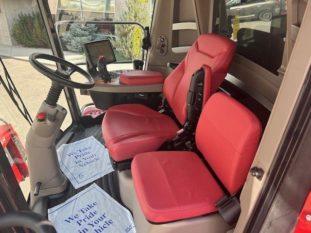 2023 Case 8250 Combine