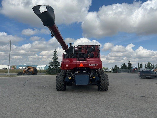 2023 Case 8250 Combine