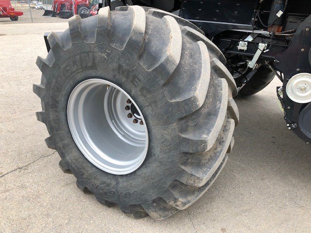 2023 Case 8250 Combine