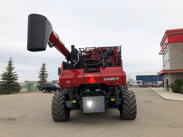 2023 Case 8250 Combine
