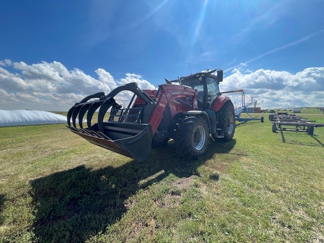 2024 Case MAG180 Tractor