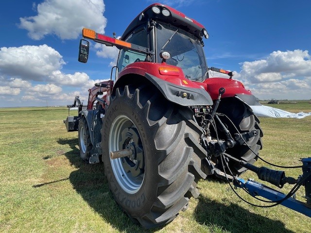 2024 Case MAG180 Tractor