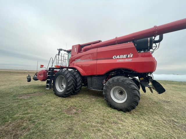 2024 Case 8250 Combine