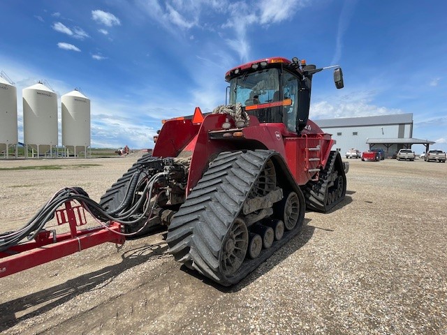 2021 Case 620Q Tractor Rubber Track