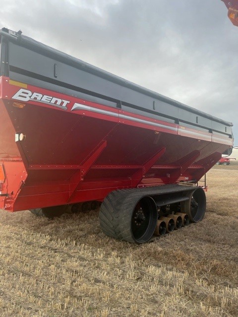 2014 Brent 2096 Grain Cart