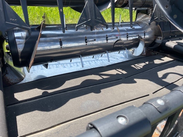 2021 MacDon FD140 Header Combine