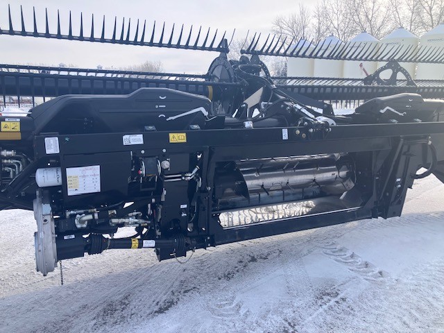 2018 MacDon FD135 Header Combine