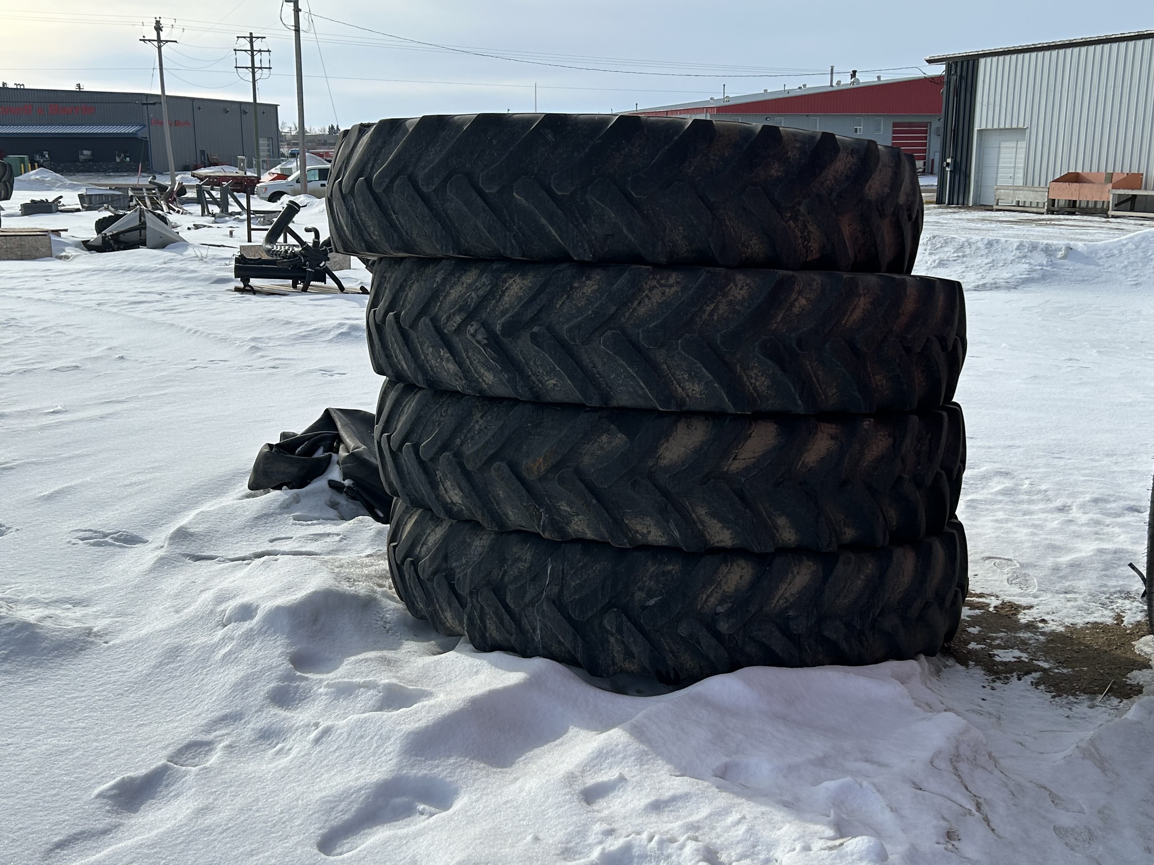 2014 Michelin 380/90 R46 Tires