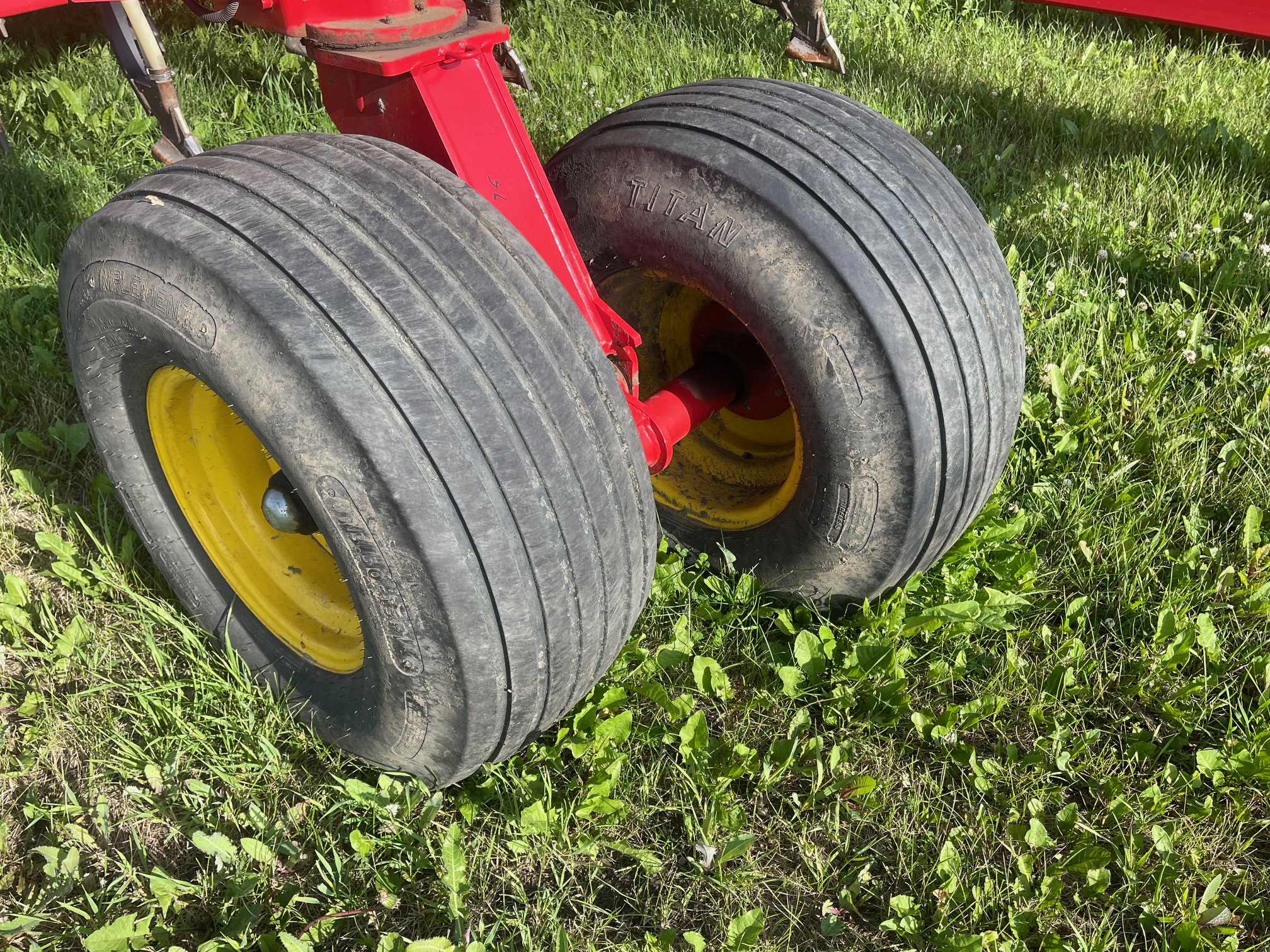 2020 Bourgault 5810-62 Air Drill