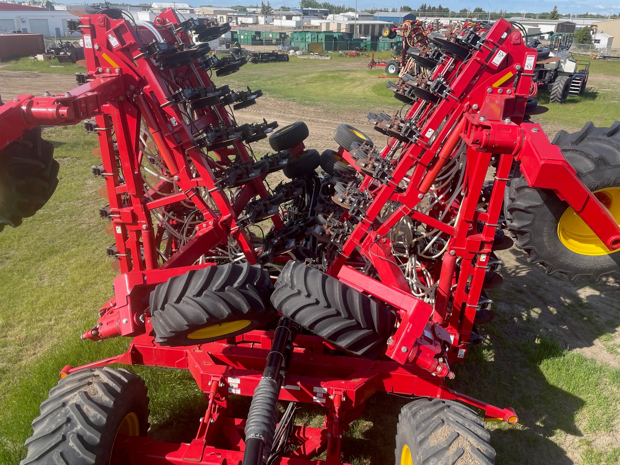 2017 Bourgault 3720-70 Air Tank/Cart