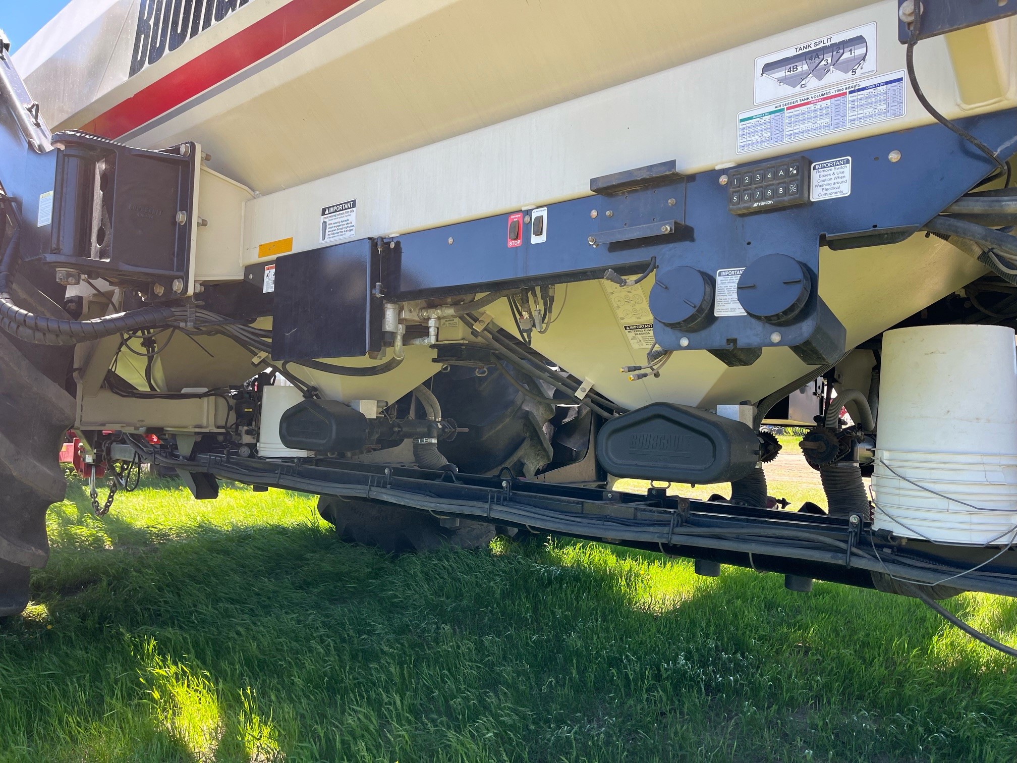 2016 Bourgault L-7800 Air Tank/Cart