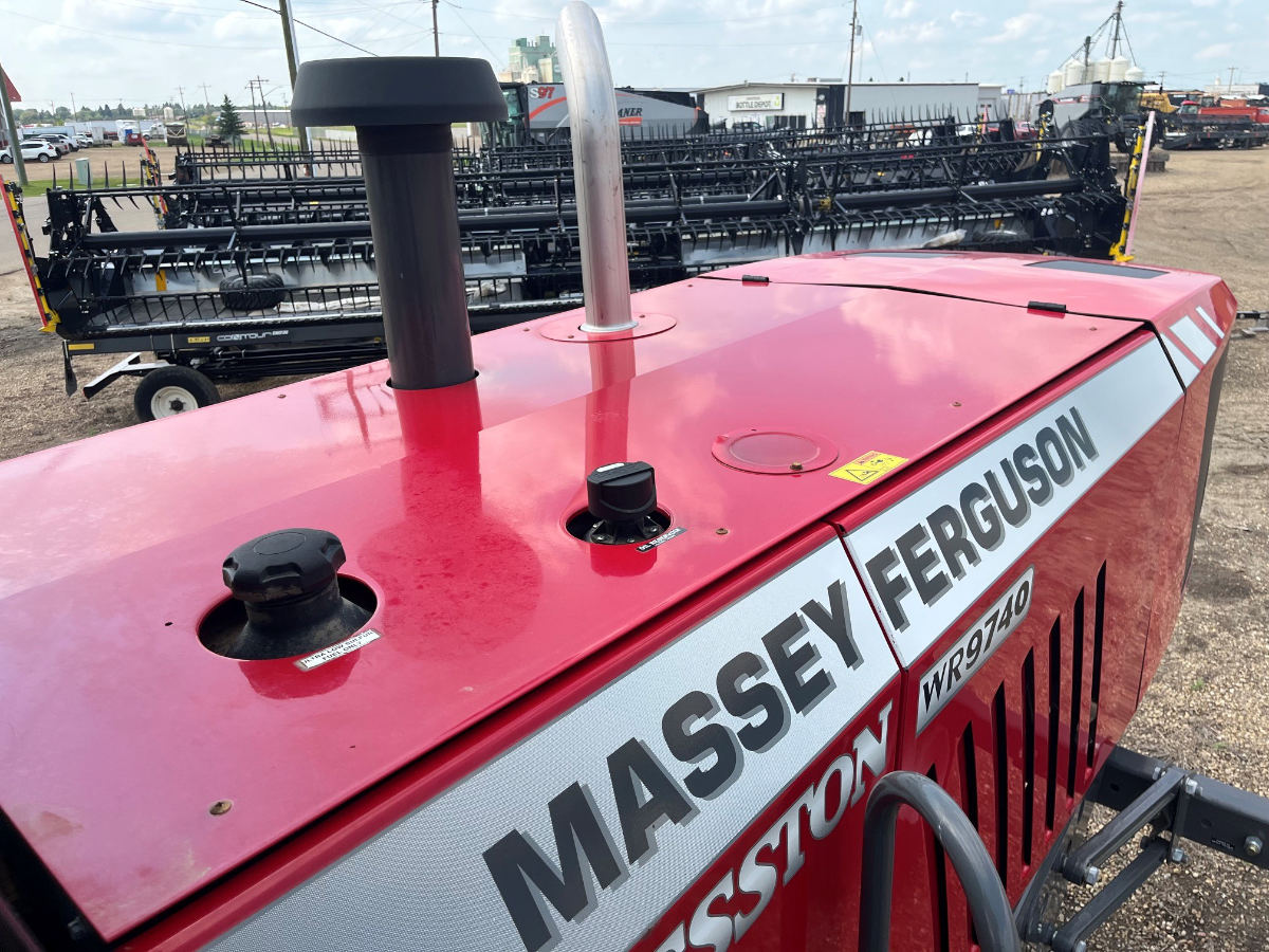 2014 Massey Ferguson WR9740 Swather