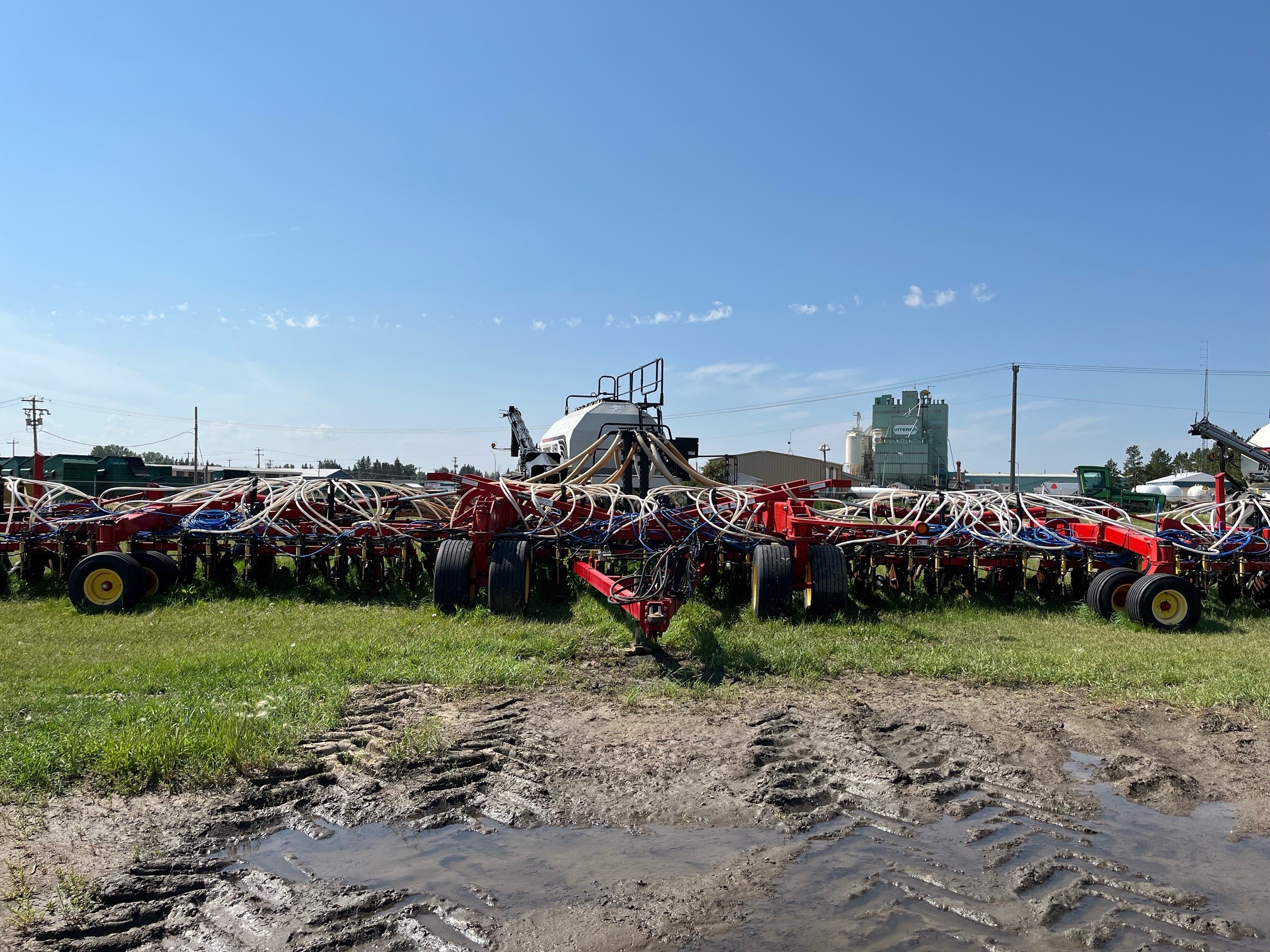 2010 Bourgault 3310-65 Air Drill