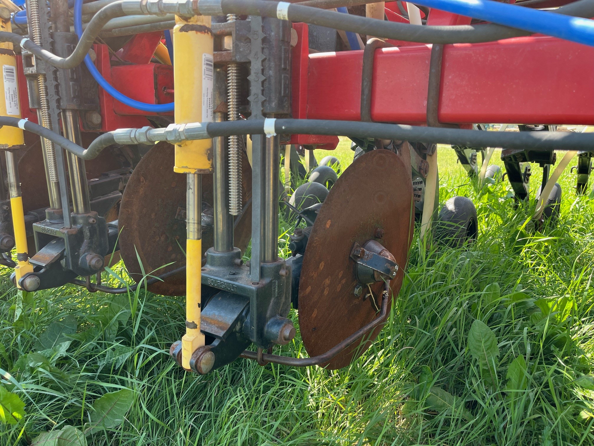 2010 Bourgault 3310-65 Air Drill