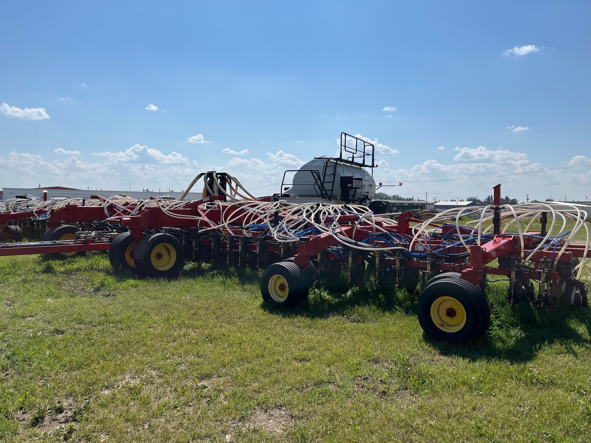 2010 Bourgault 3310-65 Air Drill