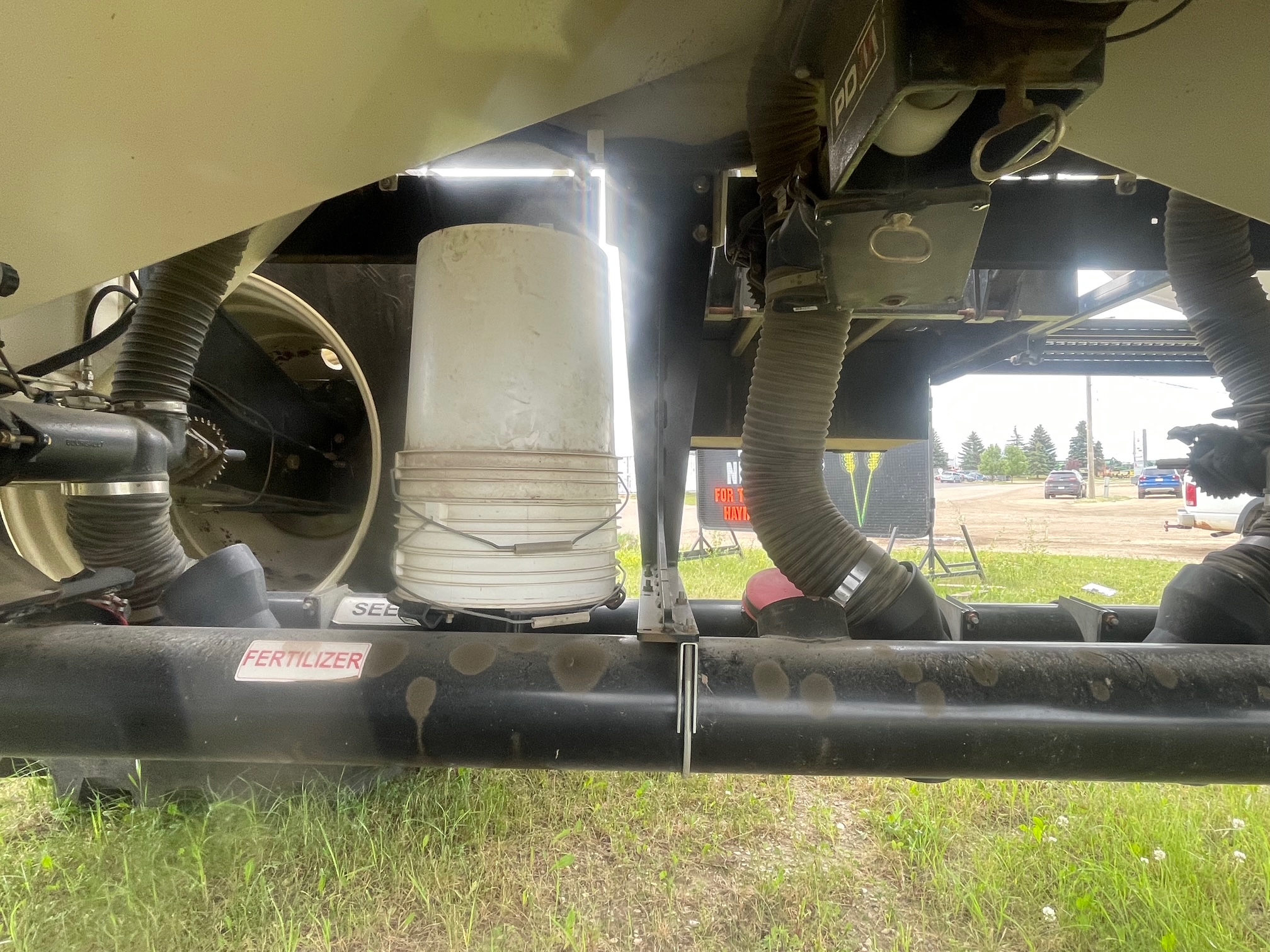 2018 Bourgault 71300 Air Tank/Cart