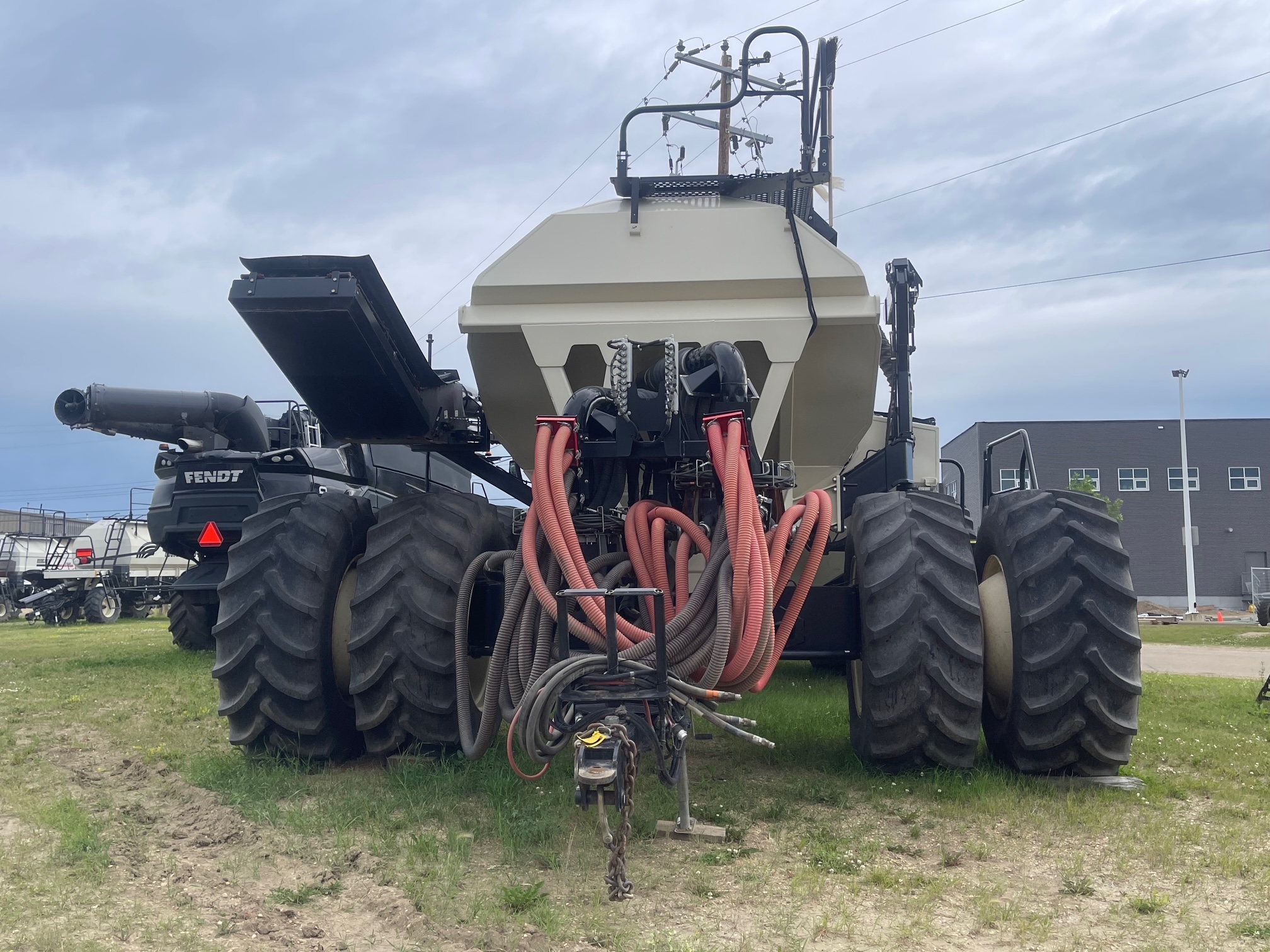 2018 Bourgault 71300 Air Tank/Cart