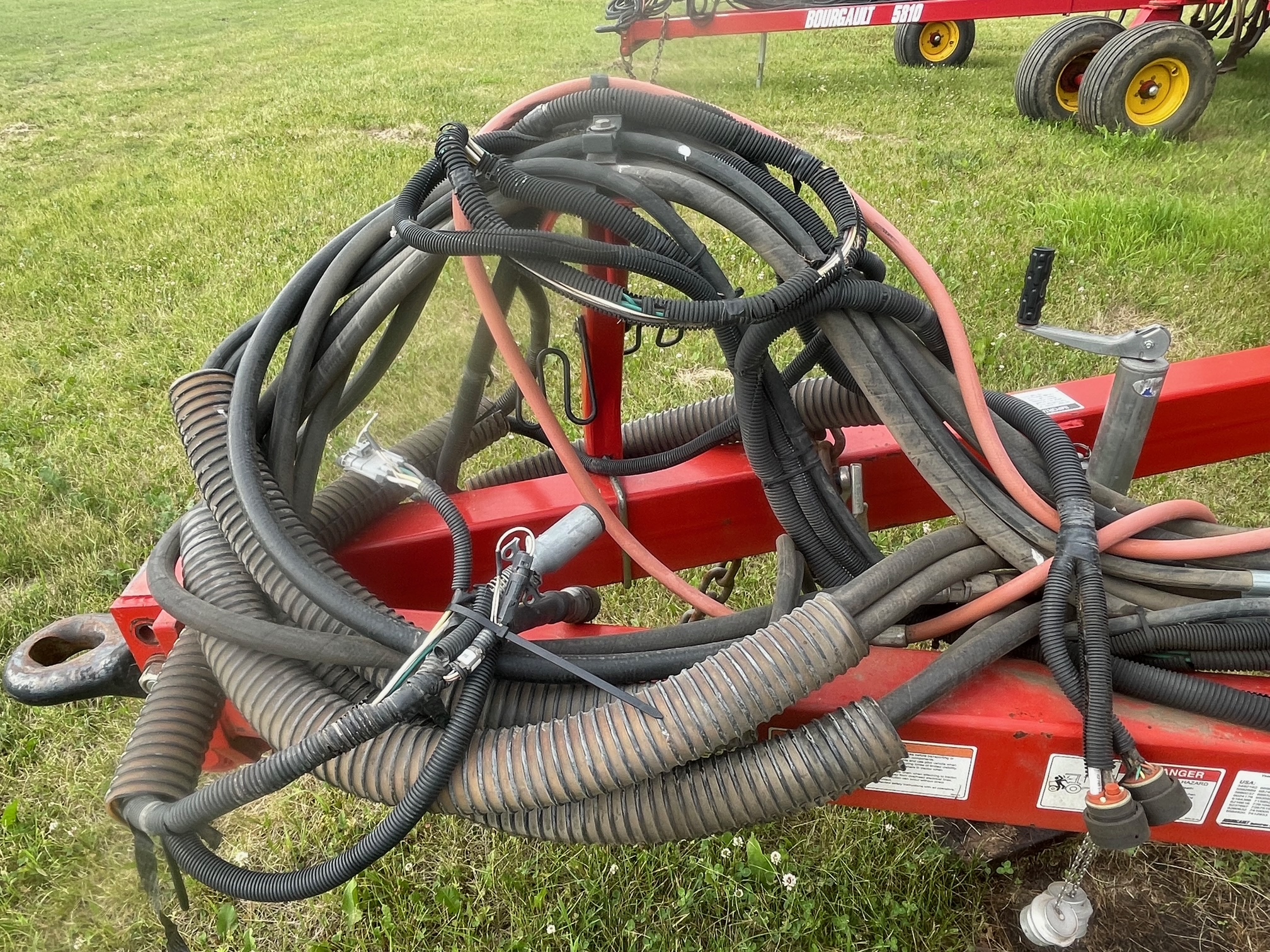 2013 Bourgault 5810-62 Air Drill