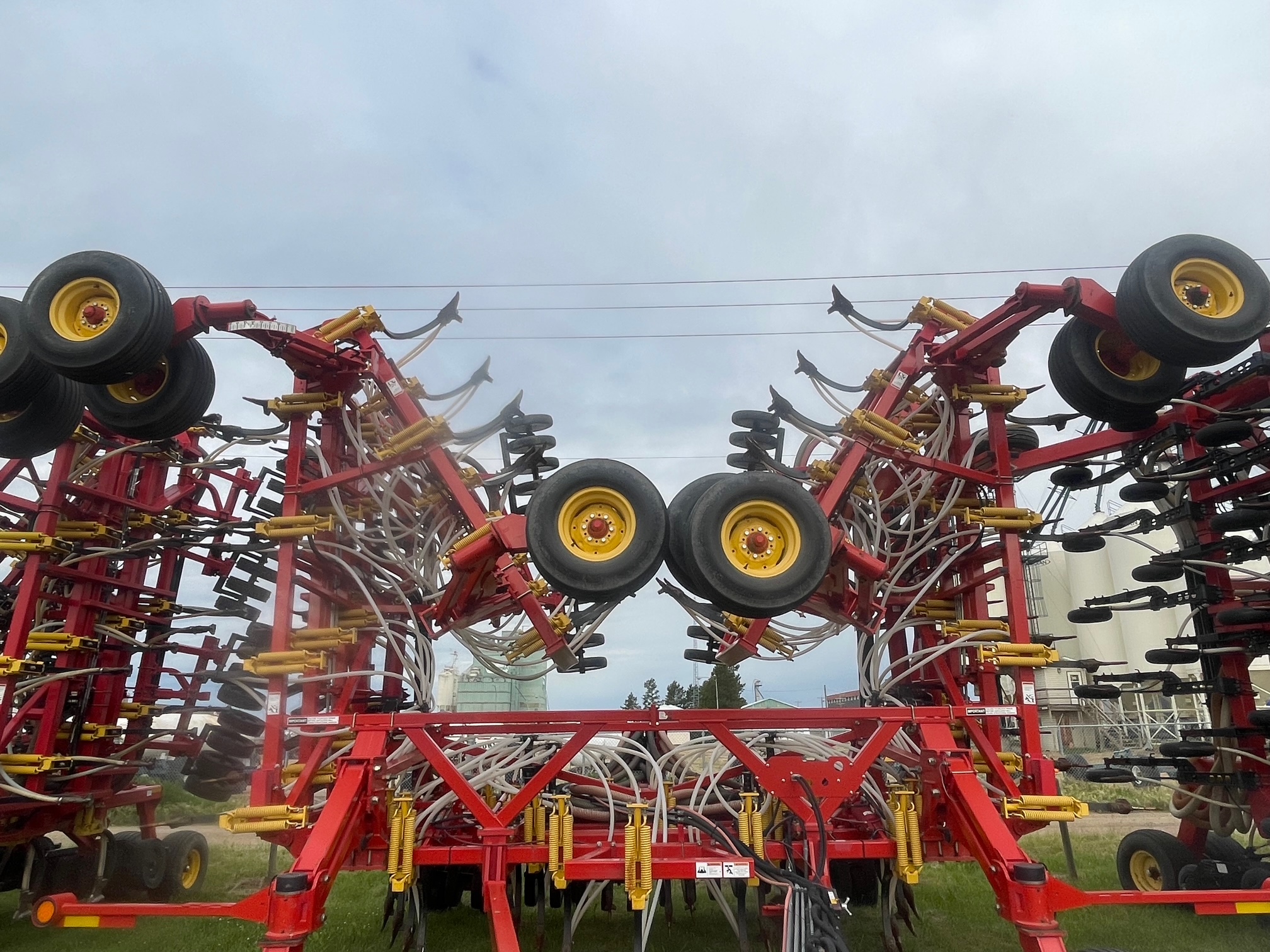 2013 Bourgault 5810-62 Air Drill