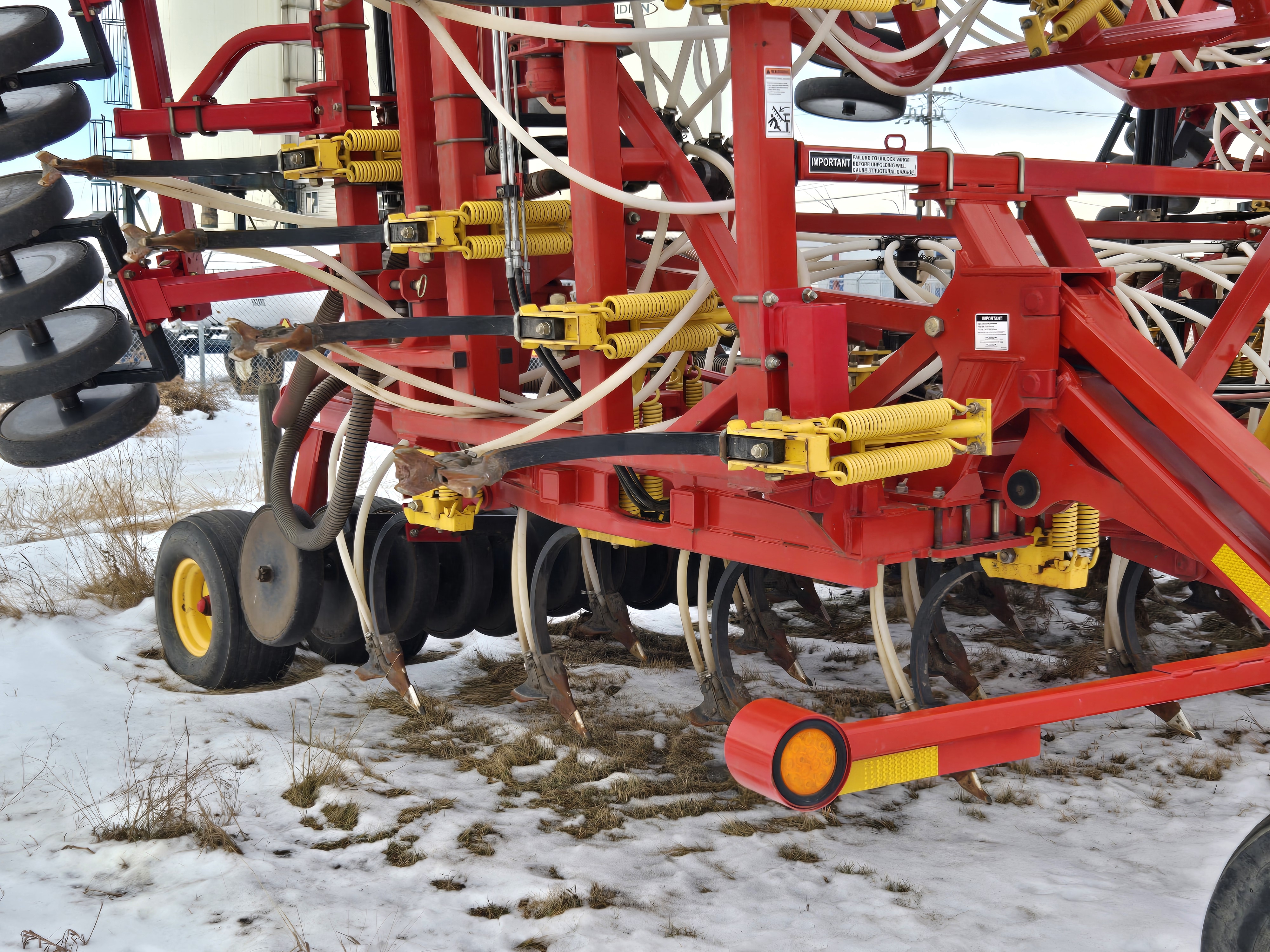 2013 Bourgault 5810-62 Air Drill