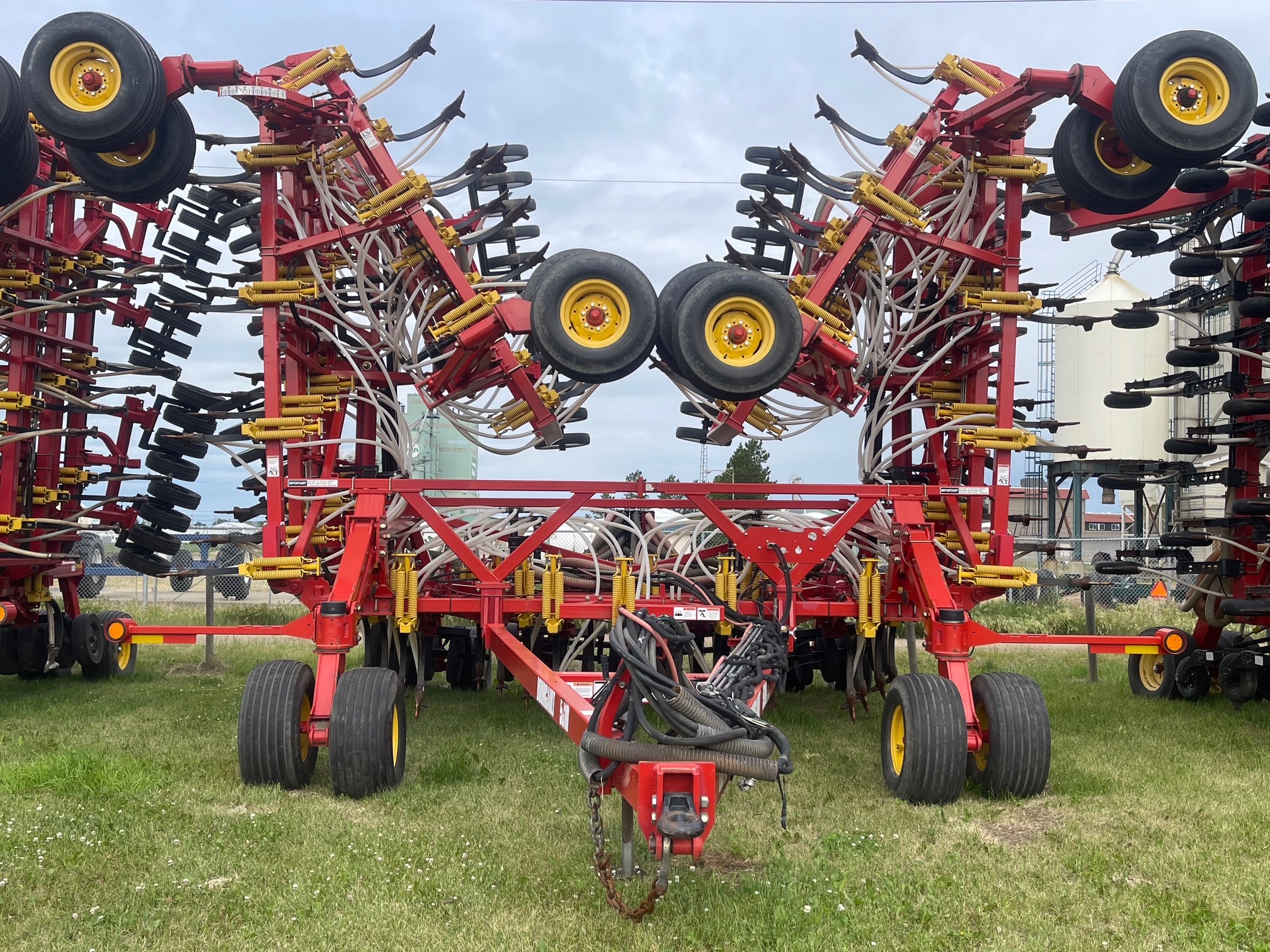 2013 Bourgault 5810-62 Air Drill