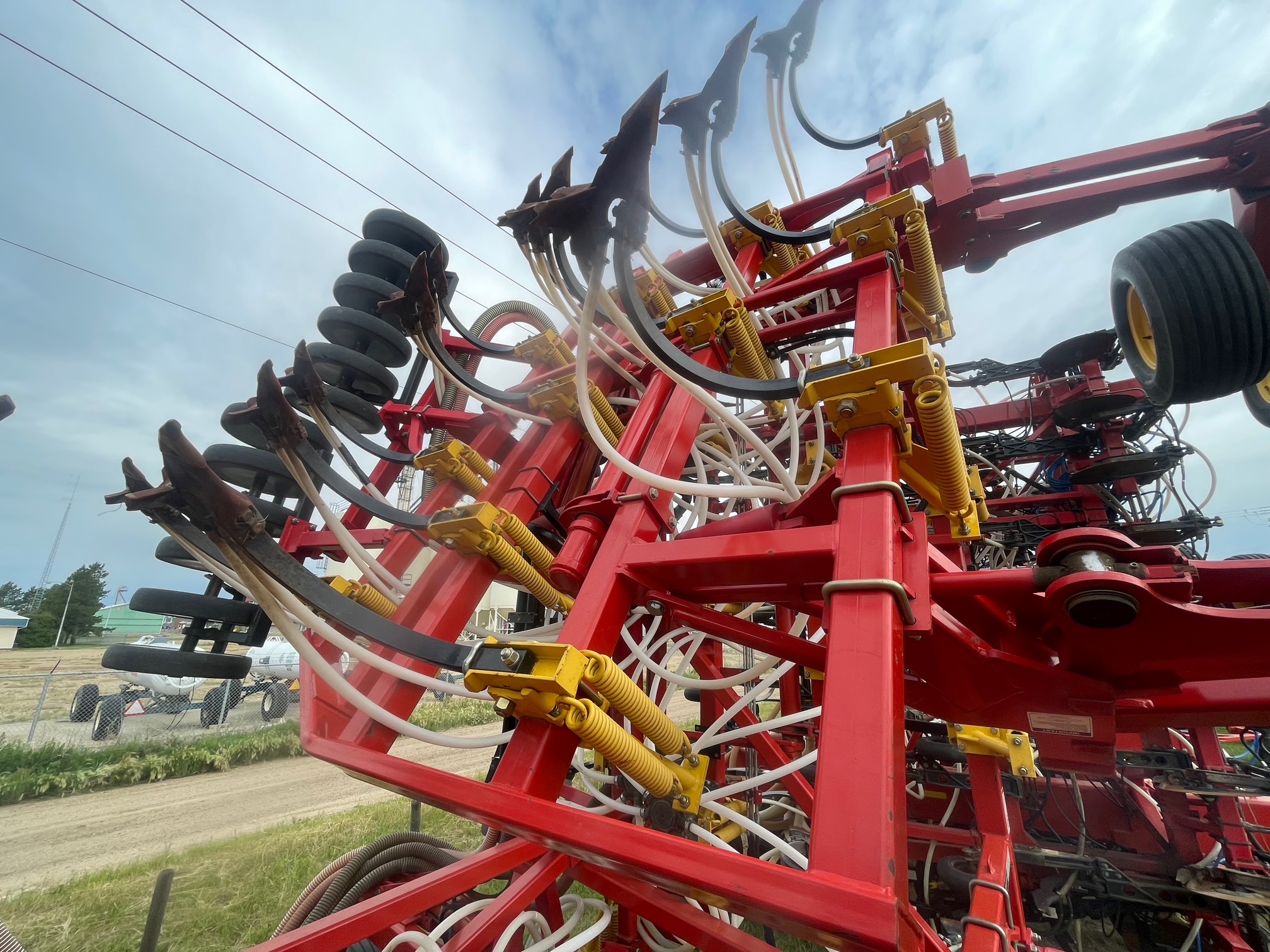 2013 Bourgault 5810-62 Air Drill