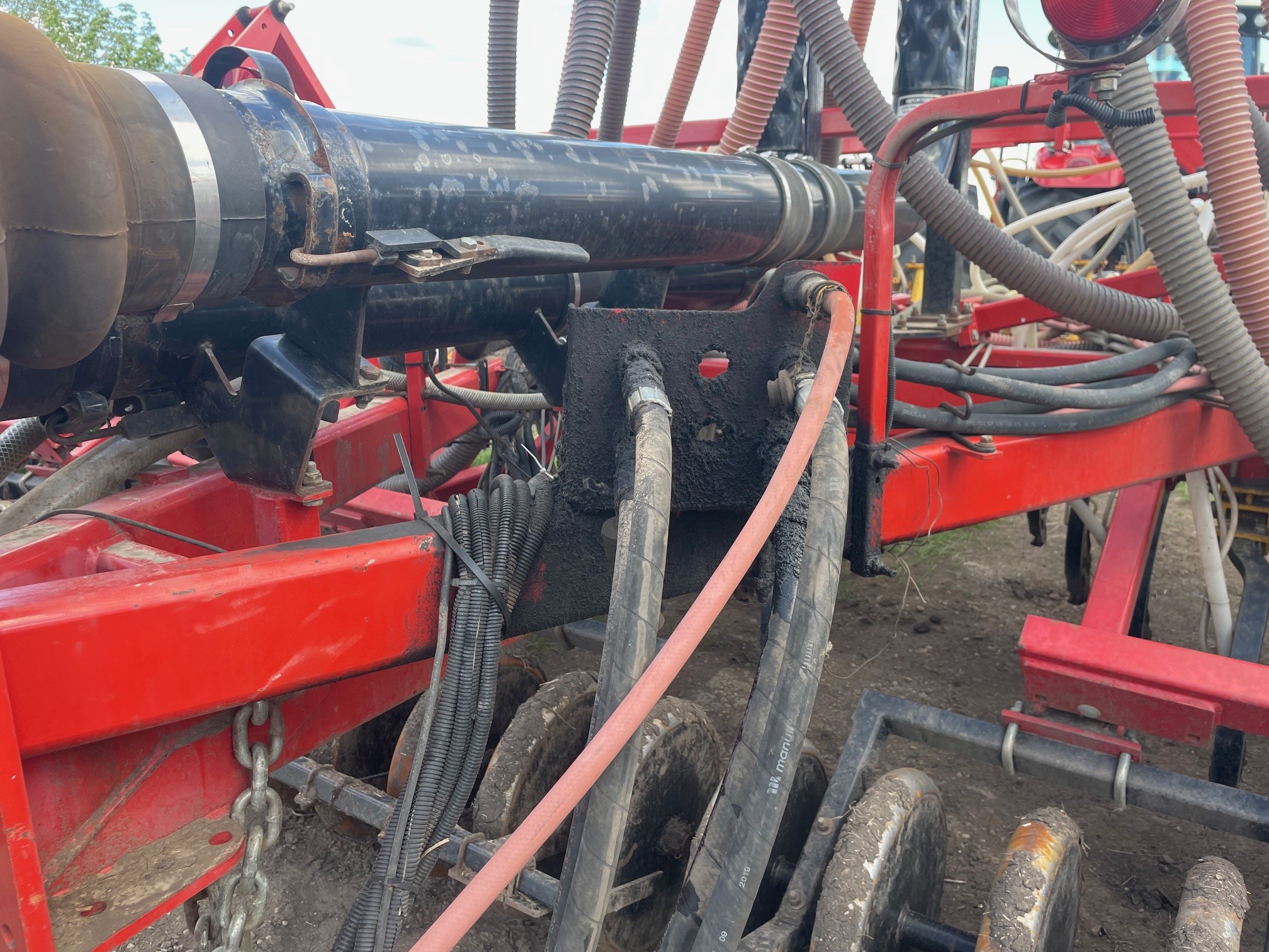 2010 Bourgault 5810 Air Drill