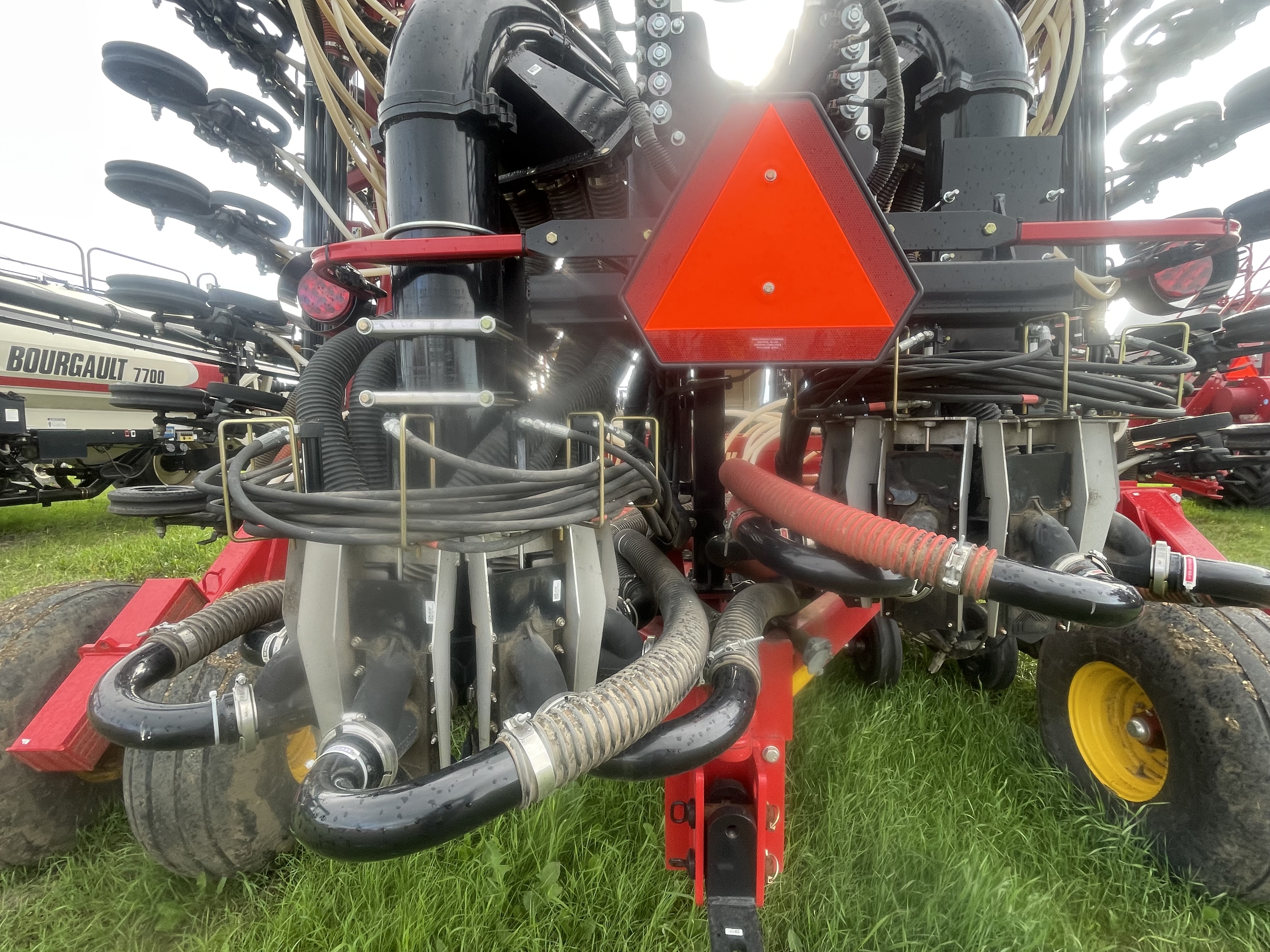 2020 Bourgault 3720-60 Air Drill
