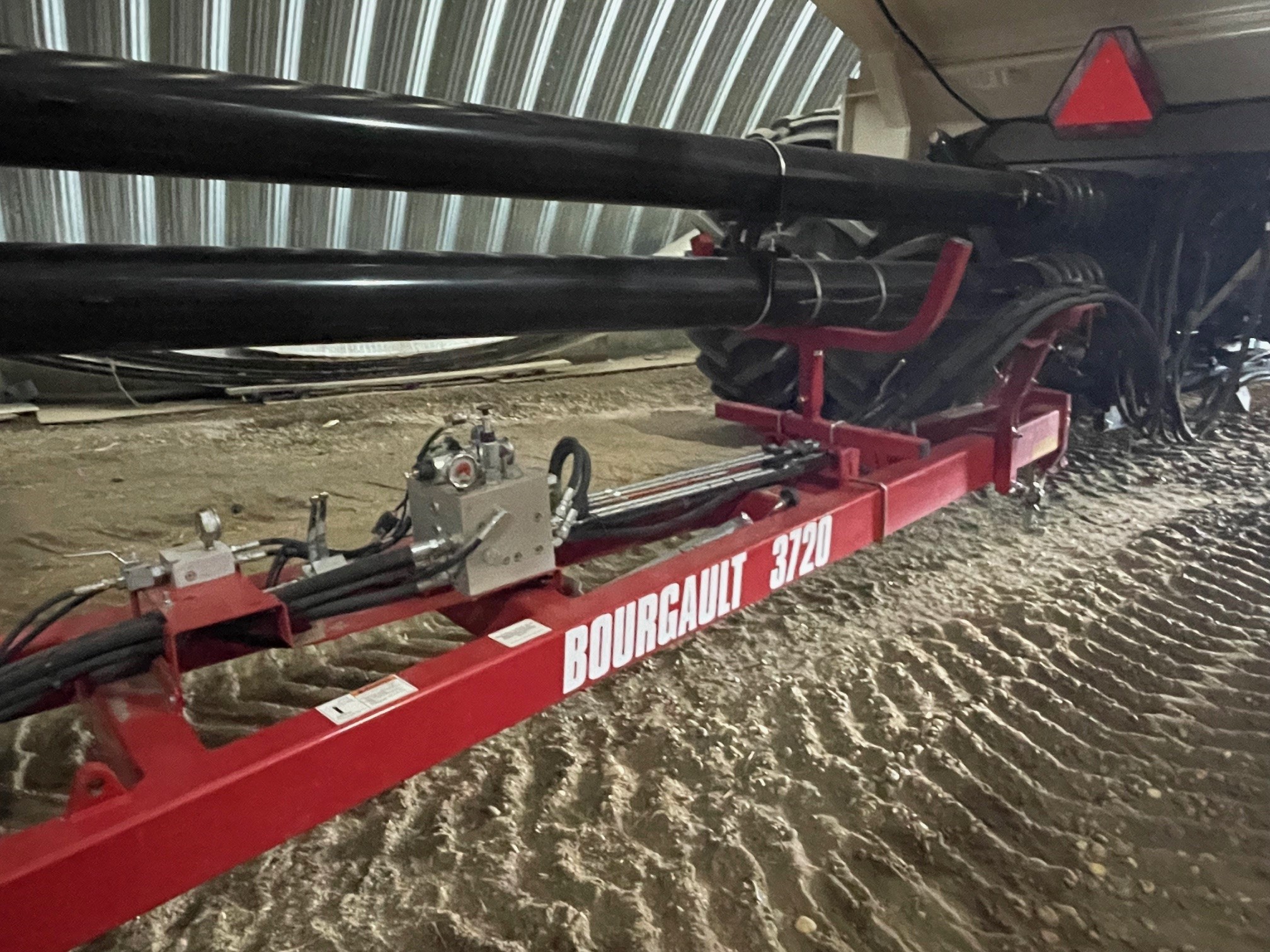 2020 Bourgault 3720-60 Air Drill