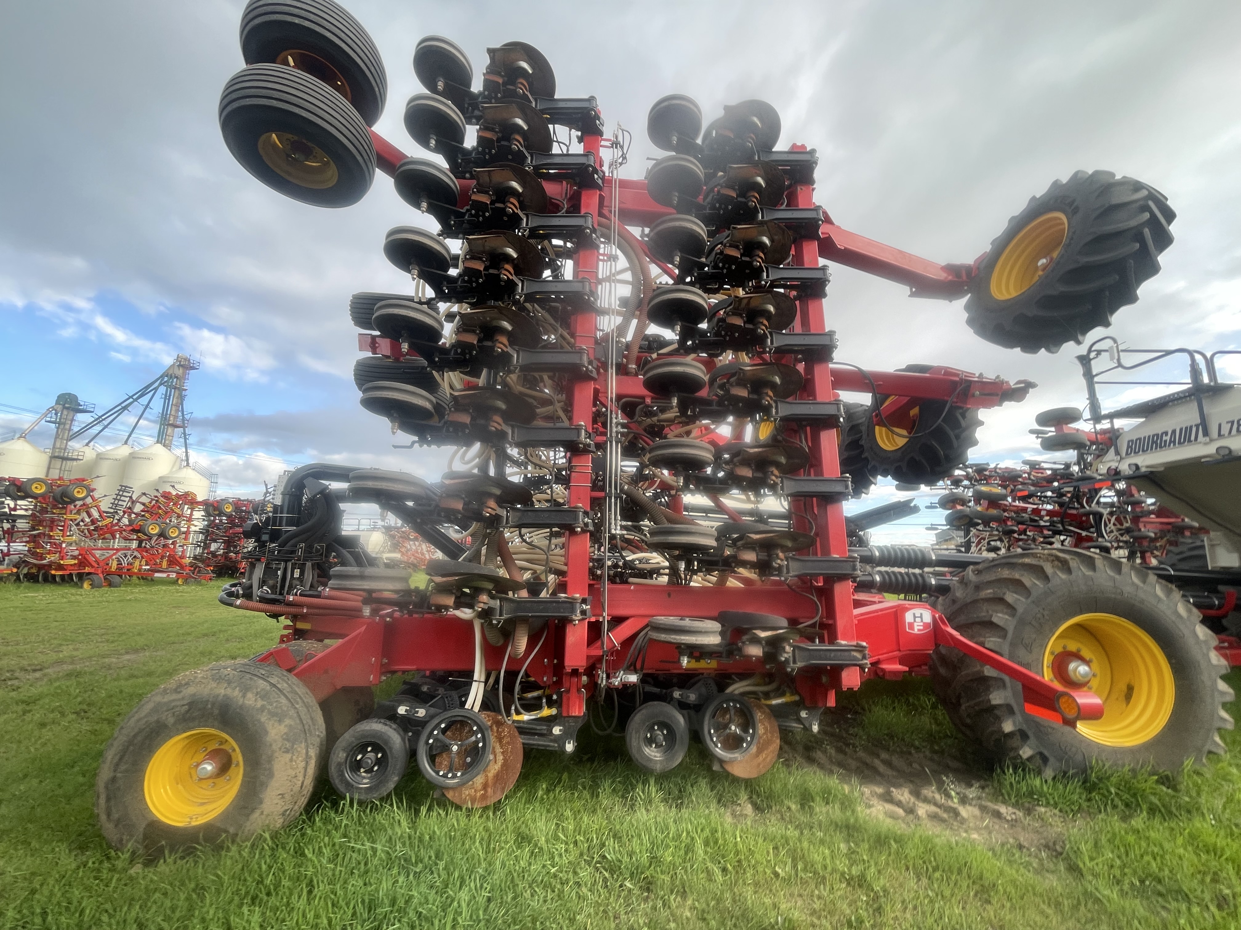 2020 Bourgault 3720-60 Air Drill