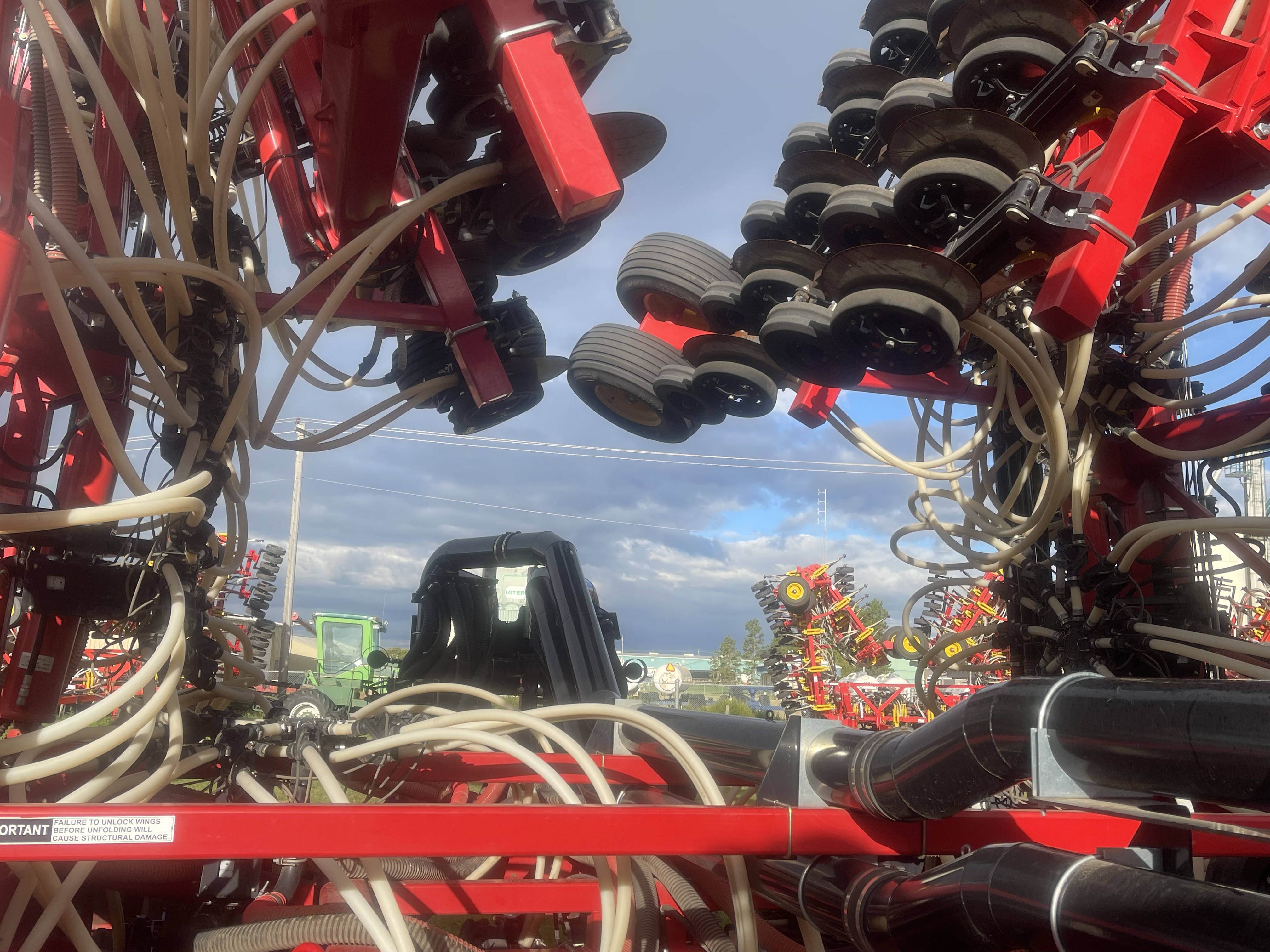 2020 Bourgault 3720-60 Air Drill