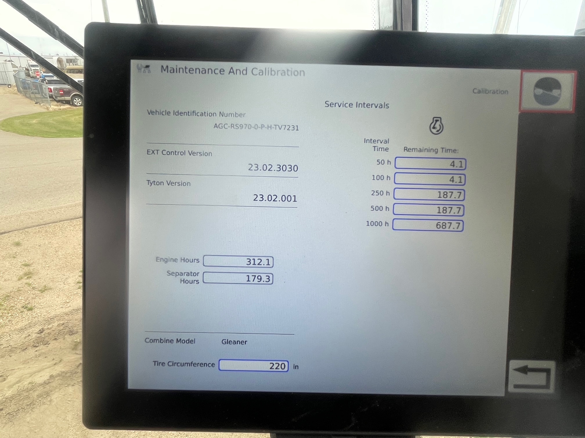 2023 Gleaner S97 Combine