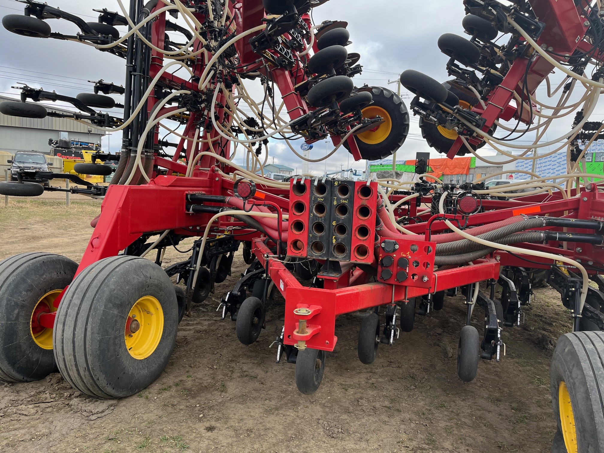2017 Bourgault 3320-66 Air Drill