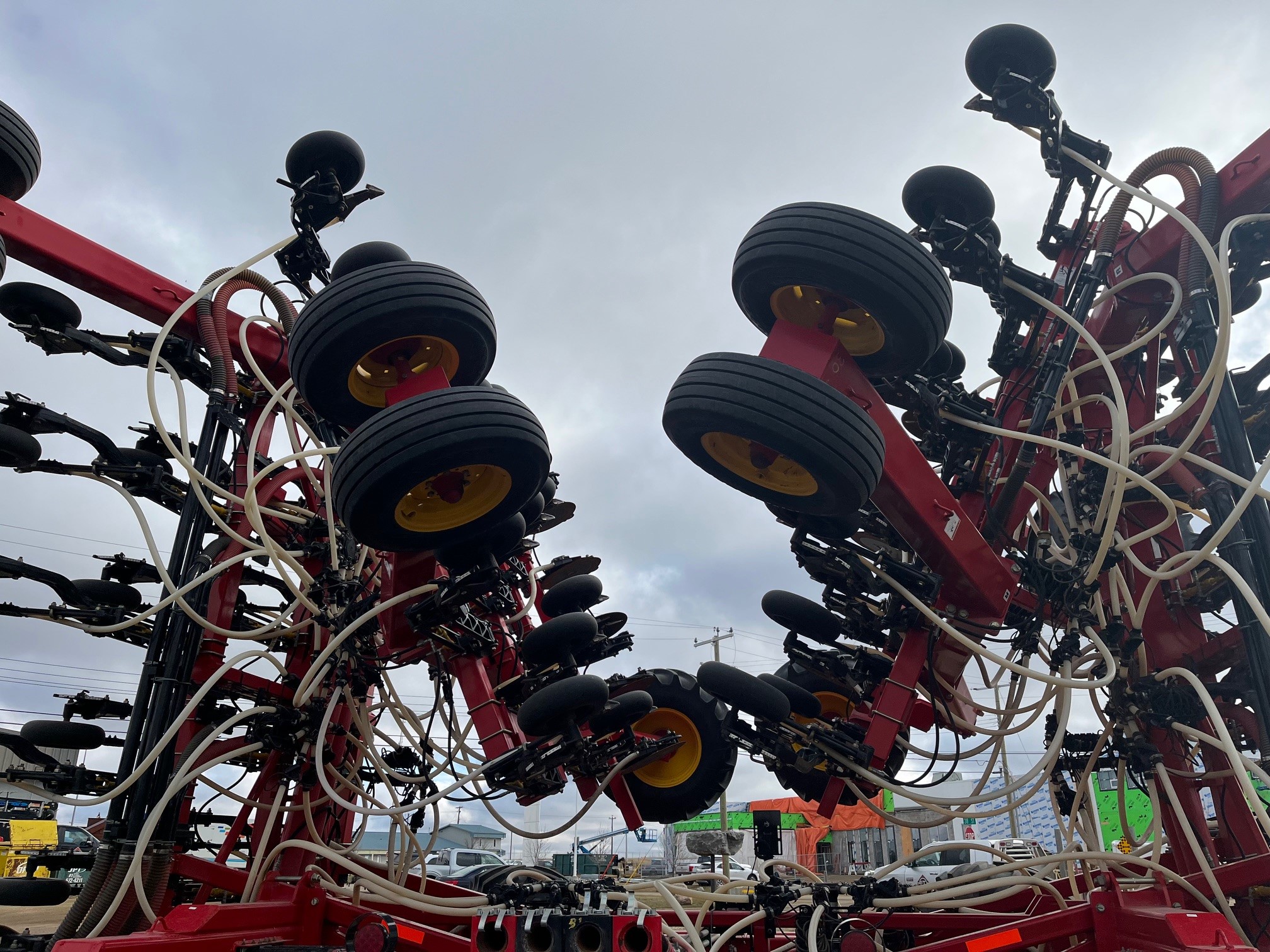 2017 Bourgault 3320-66 Air Drill