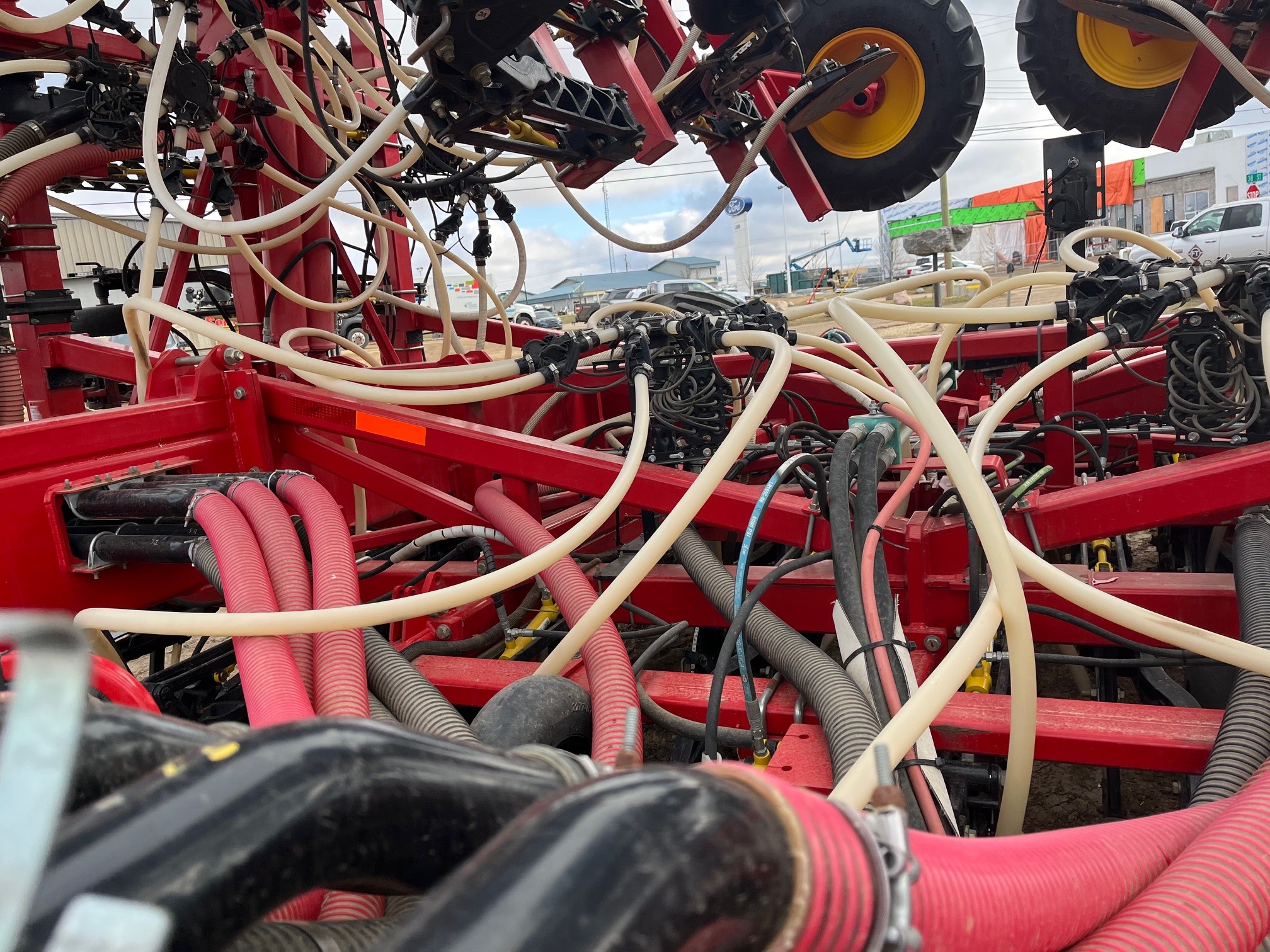 2017 Bourgault 3320-66 Air Drill