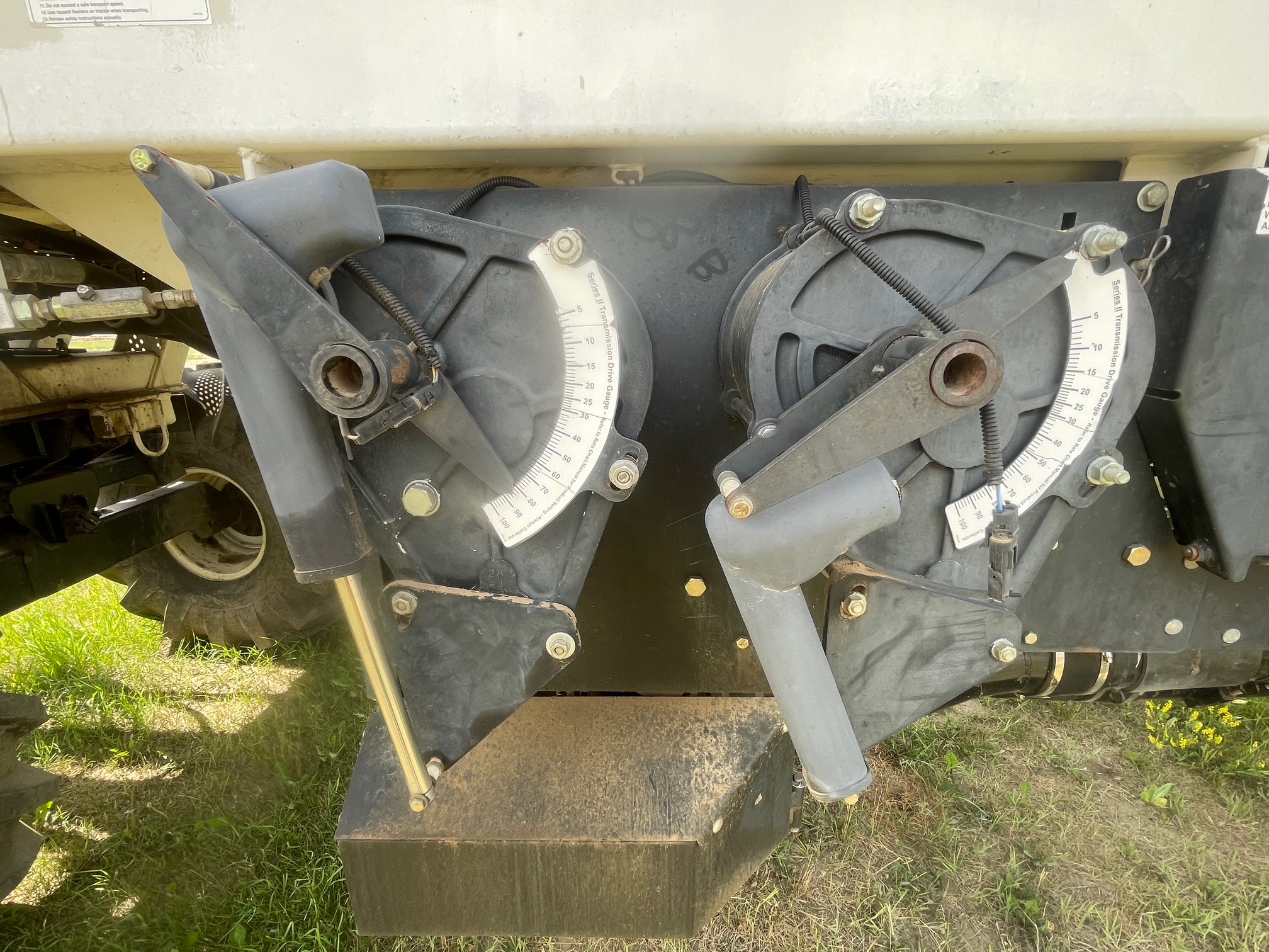 2004 Bourgault 5350 Air Tank/Cart