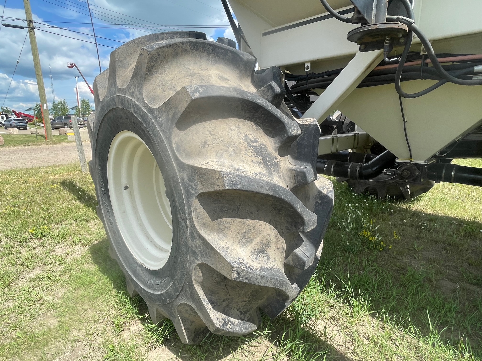 2004 Bourgault 5350 Air Tank/Cart