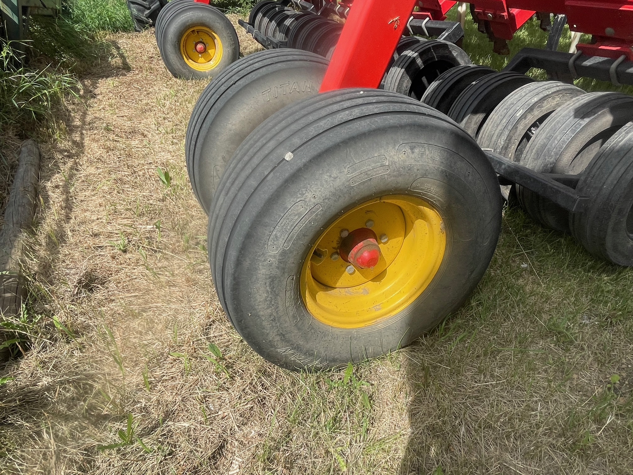 2014 Bourgault 5810-62 Air Drill