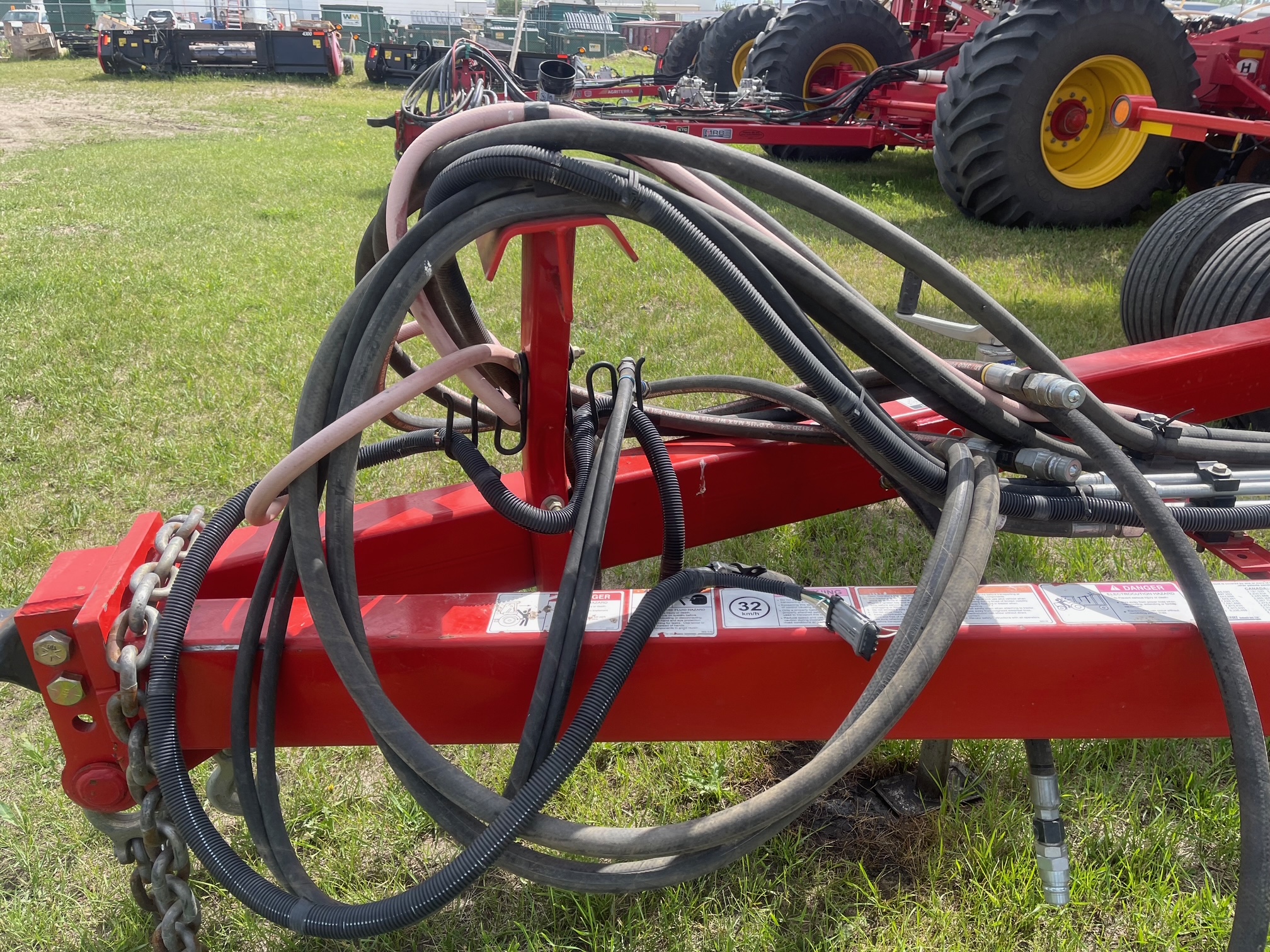 2014 Bourgault 5810-62 Air Drill