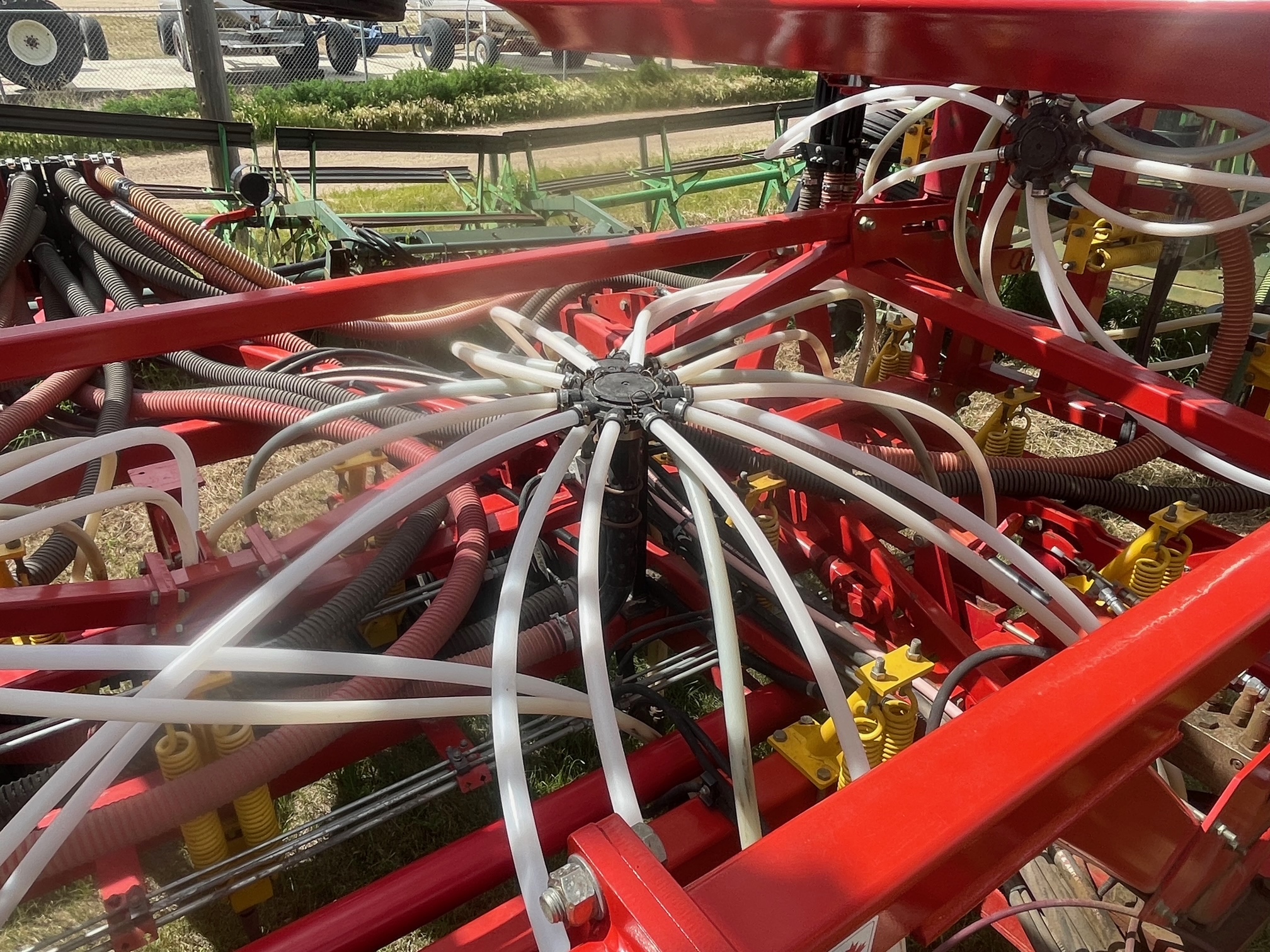 2014 Bourgault 5810-62 Air Drill