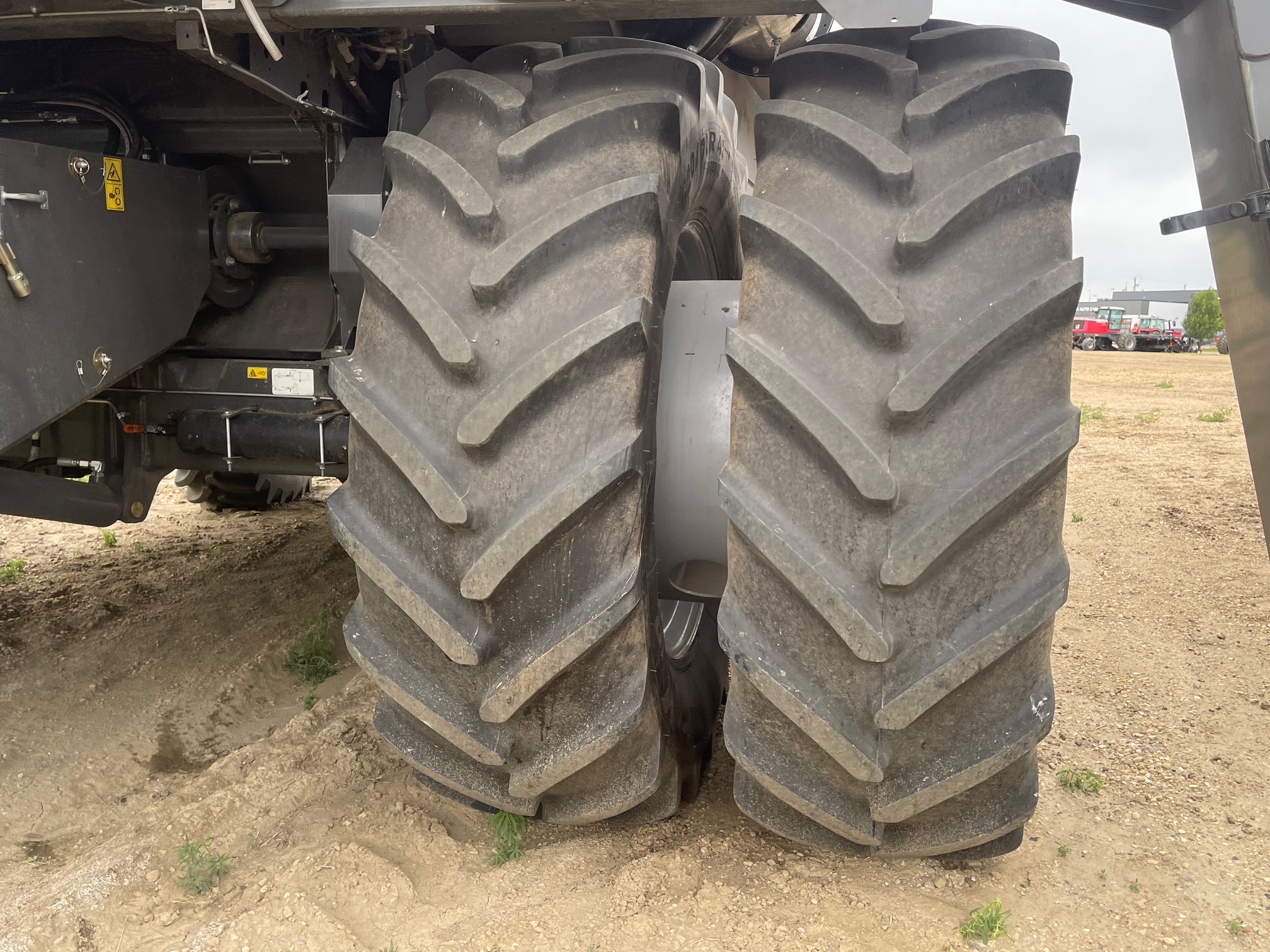 2023 Gleaner S97 Combine