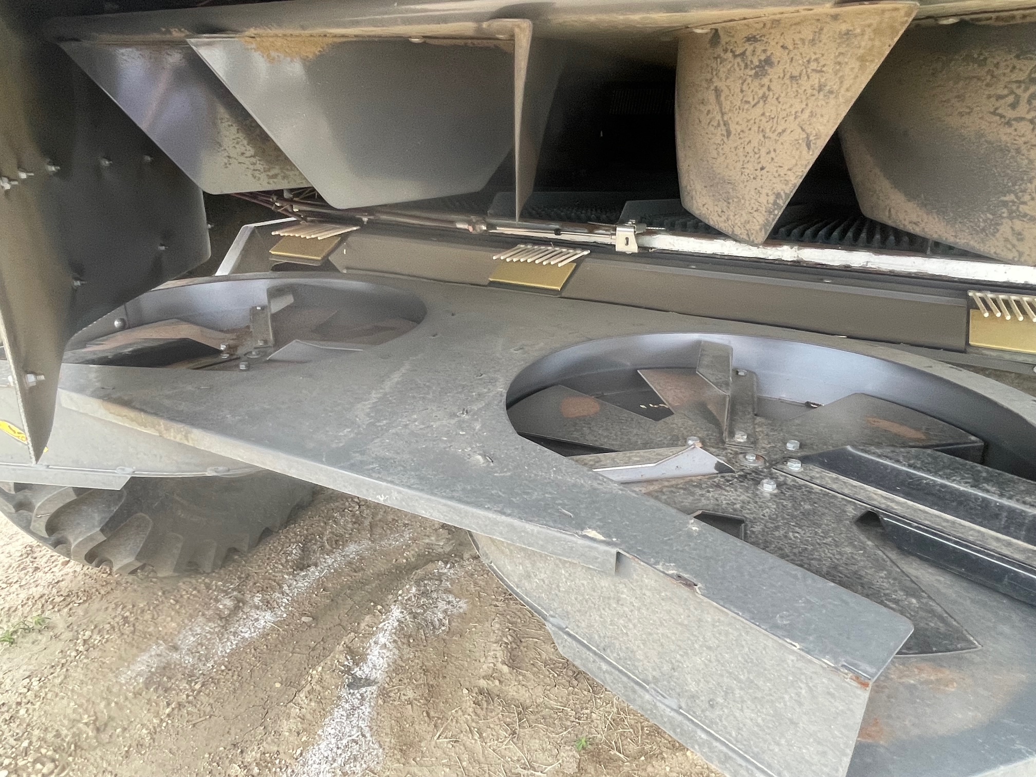 2023 Gleaner S97 Combine