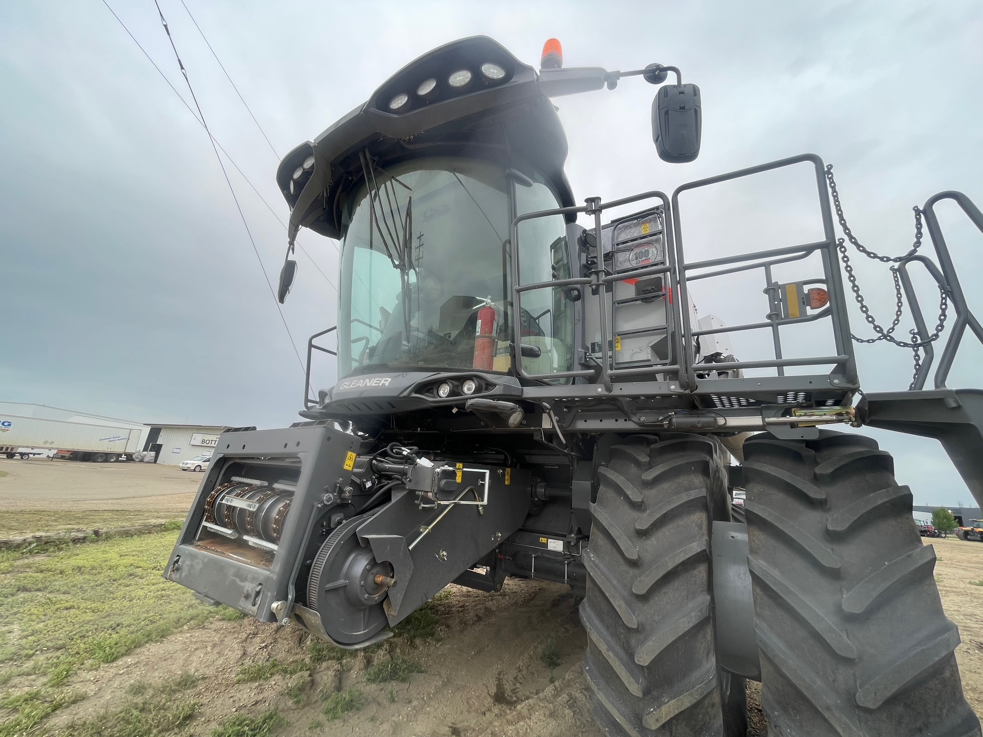 2023 Gleaner S97 Combine