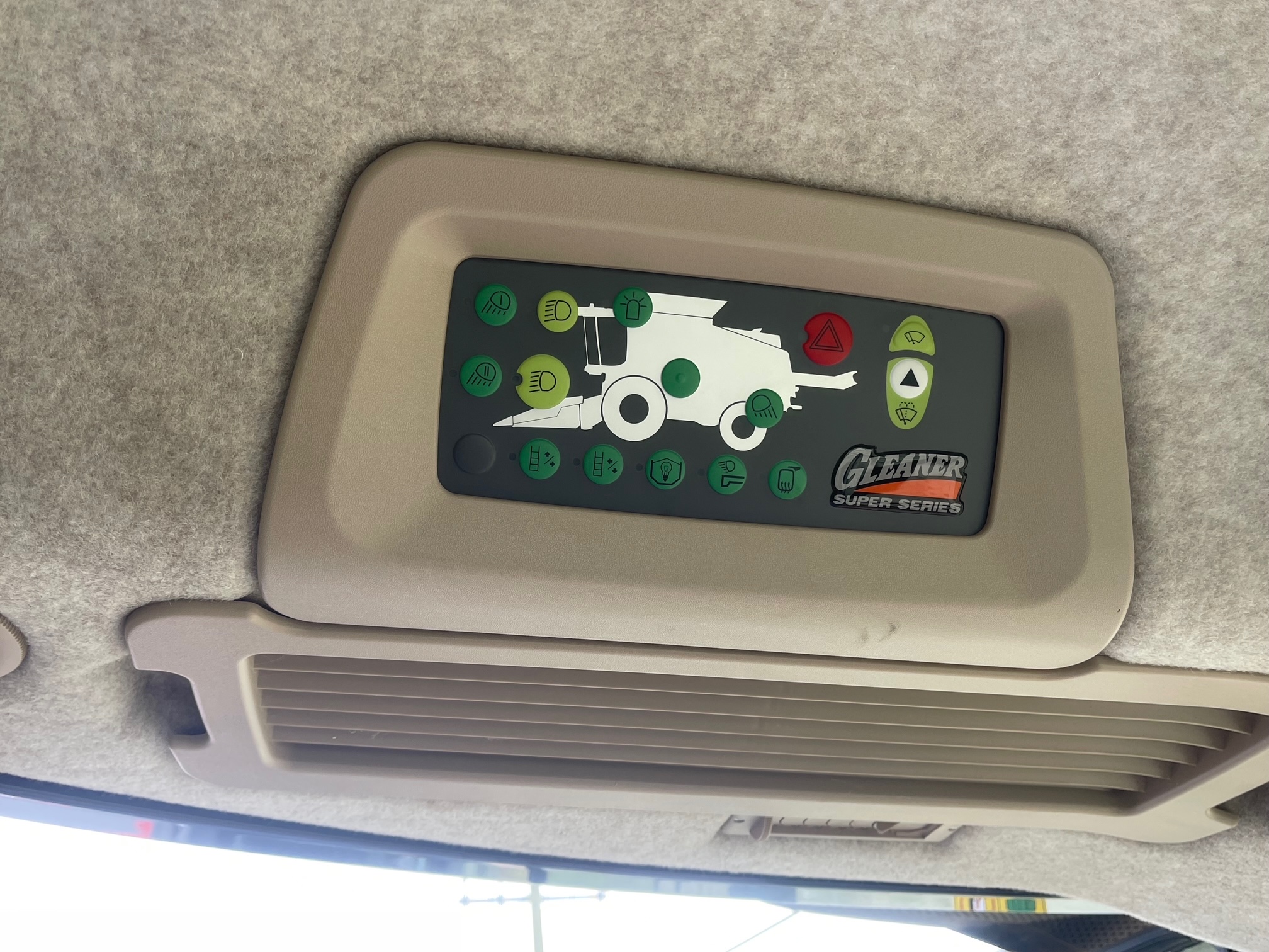 2023 Gleaner S97 Combine