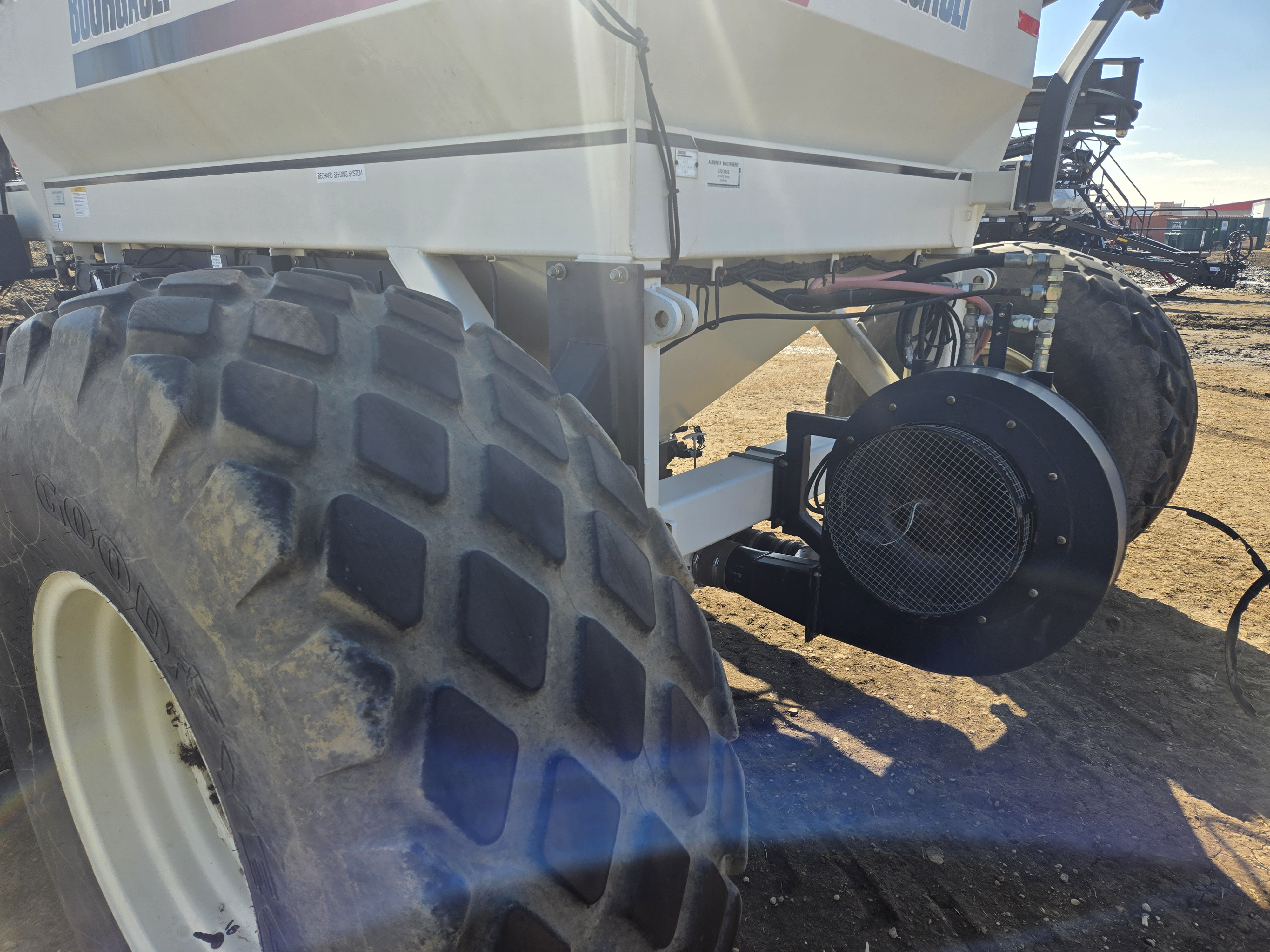 2002 Bourgault 5250 Air Tank/Cart