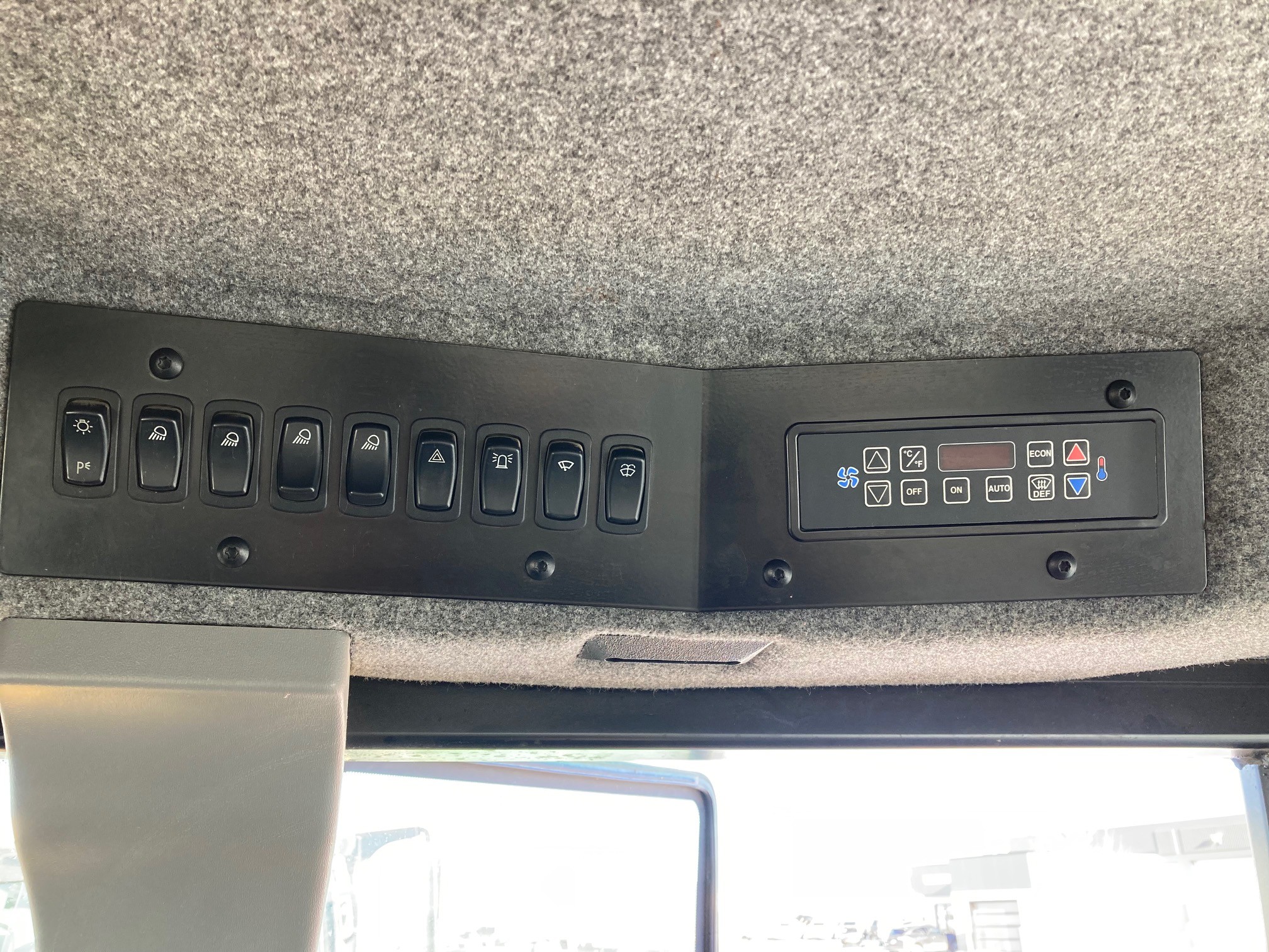 2011 RoGator 1194 Sprayer