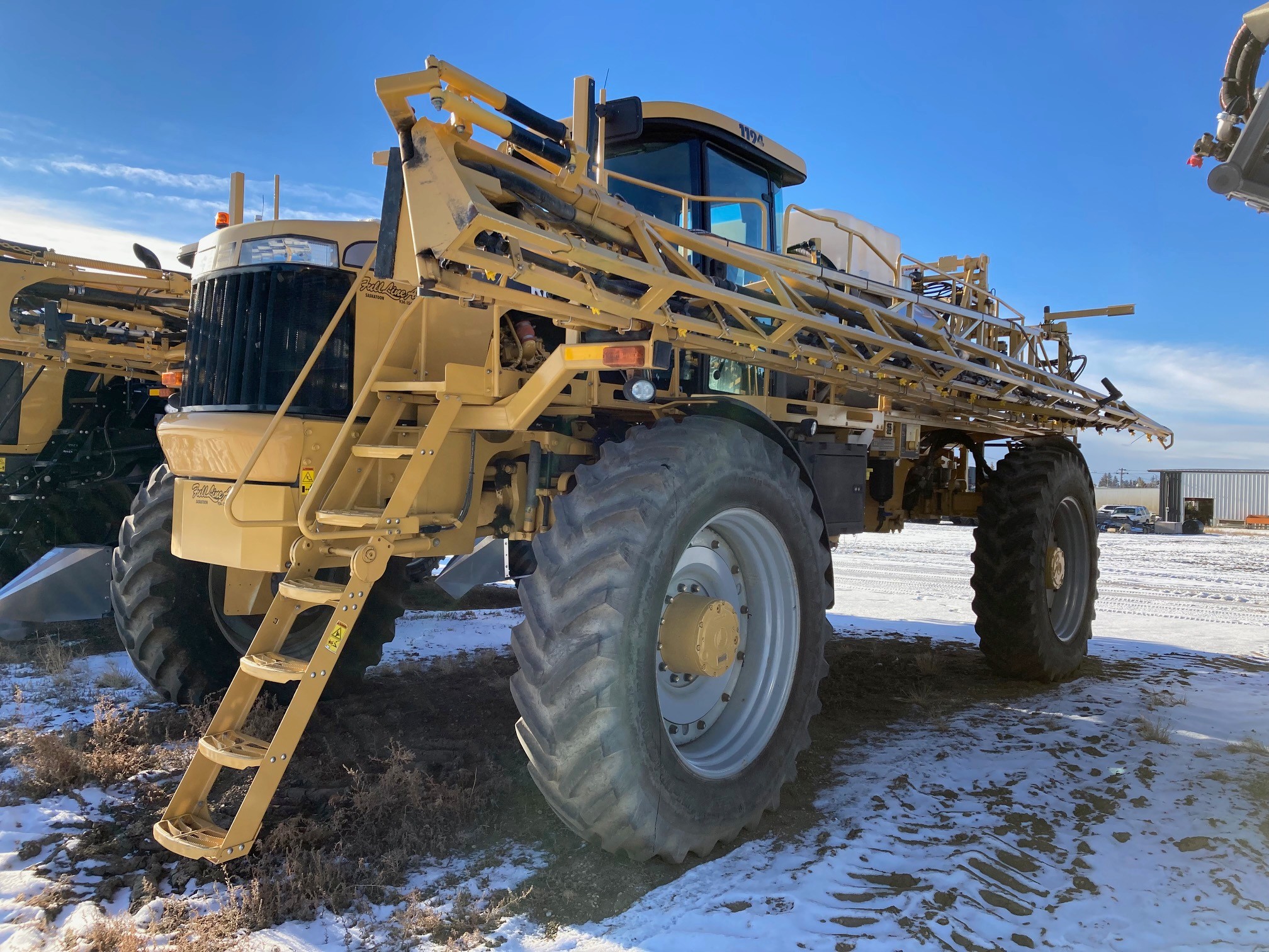 2011 RoGator 1194 Sprayer