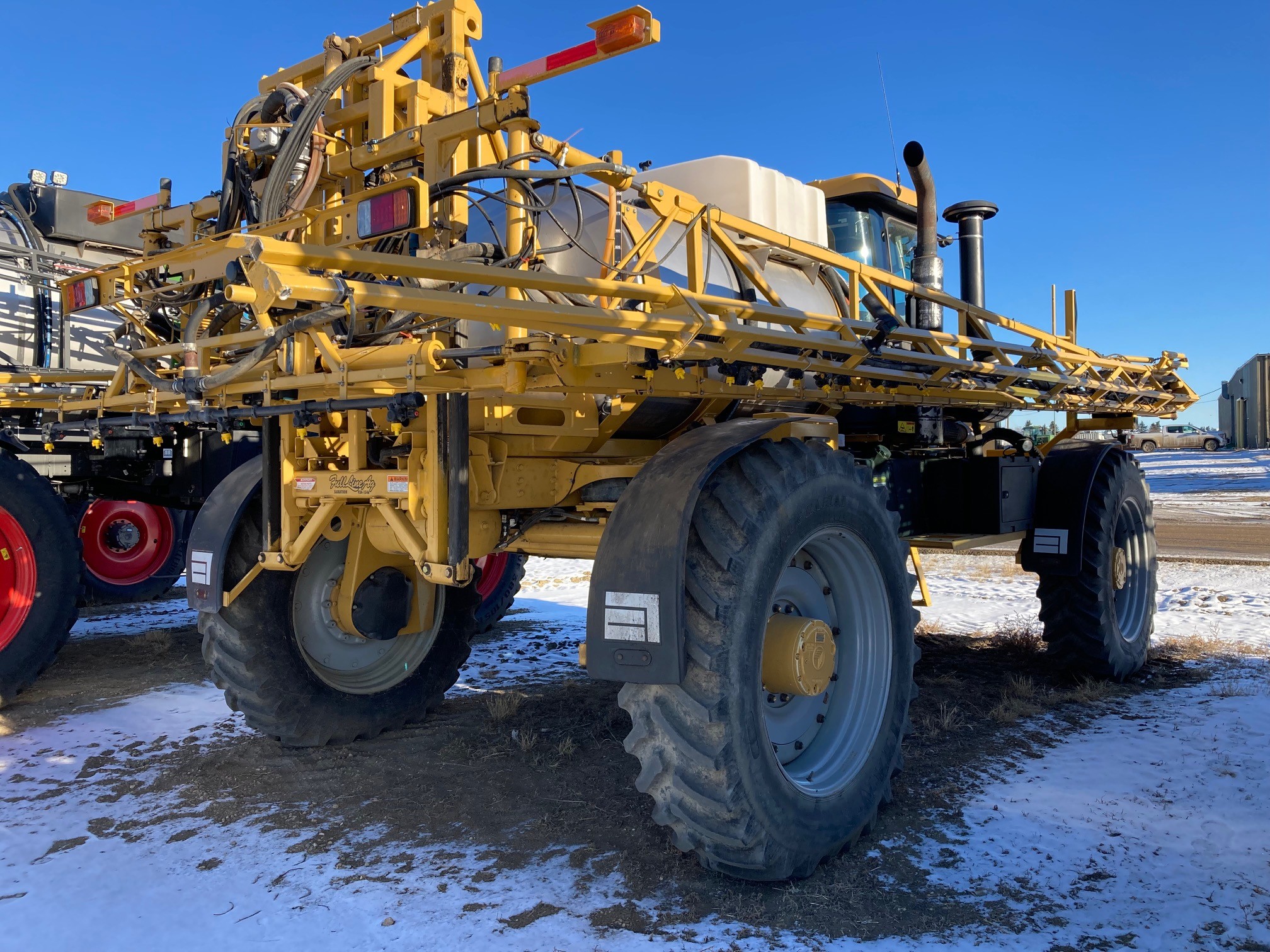 2011 RoGator 1194 Sprayer