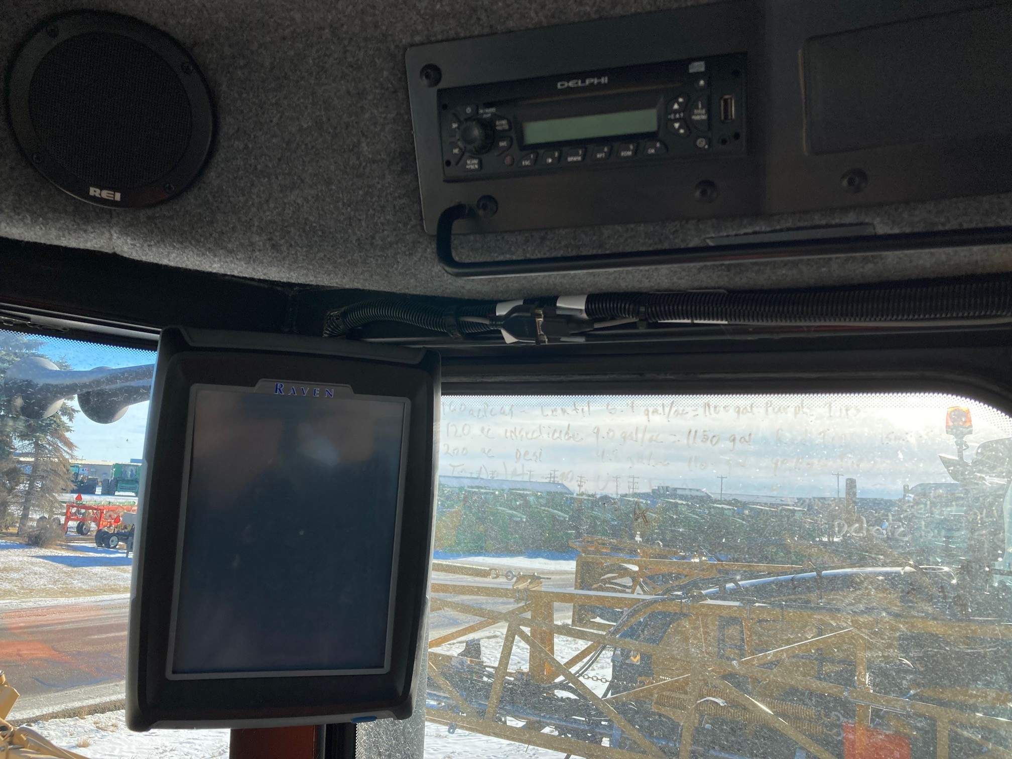 2011 RoGator 1194 Sprayer