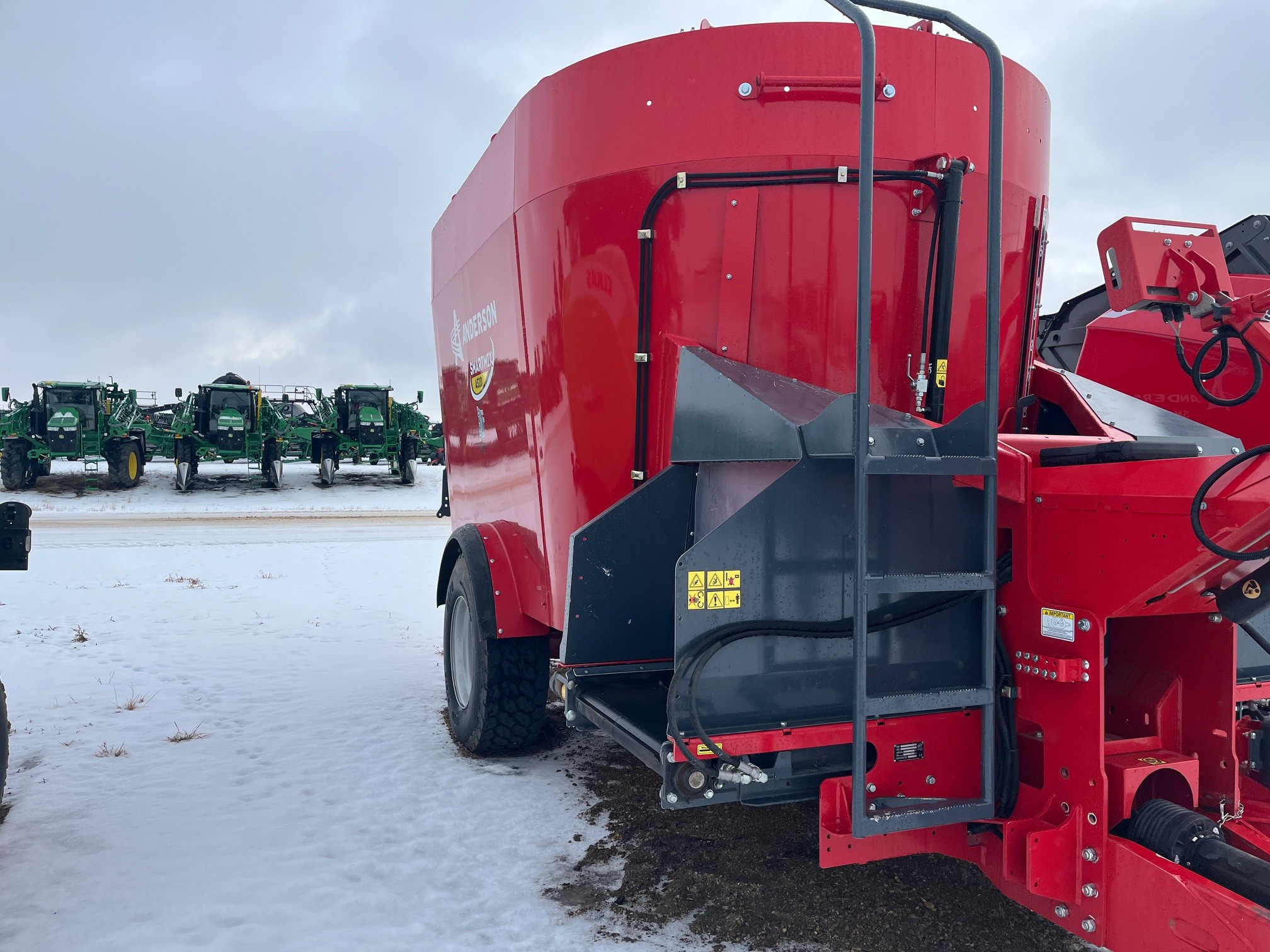 2021 Anderson A520 Vertical Feed Mixer